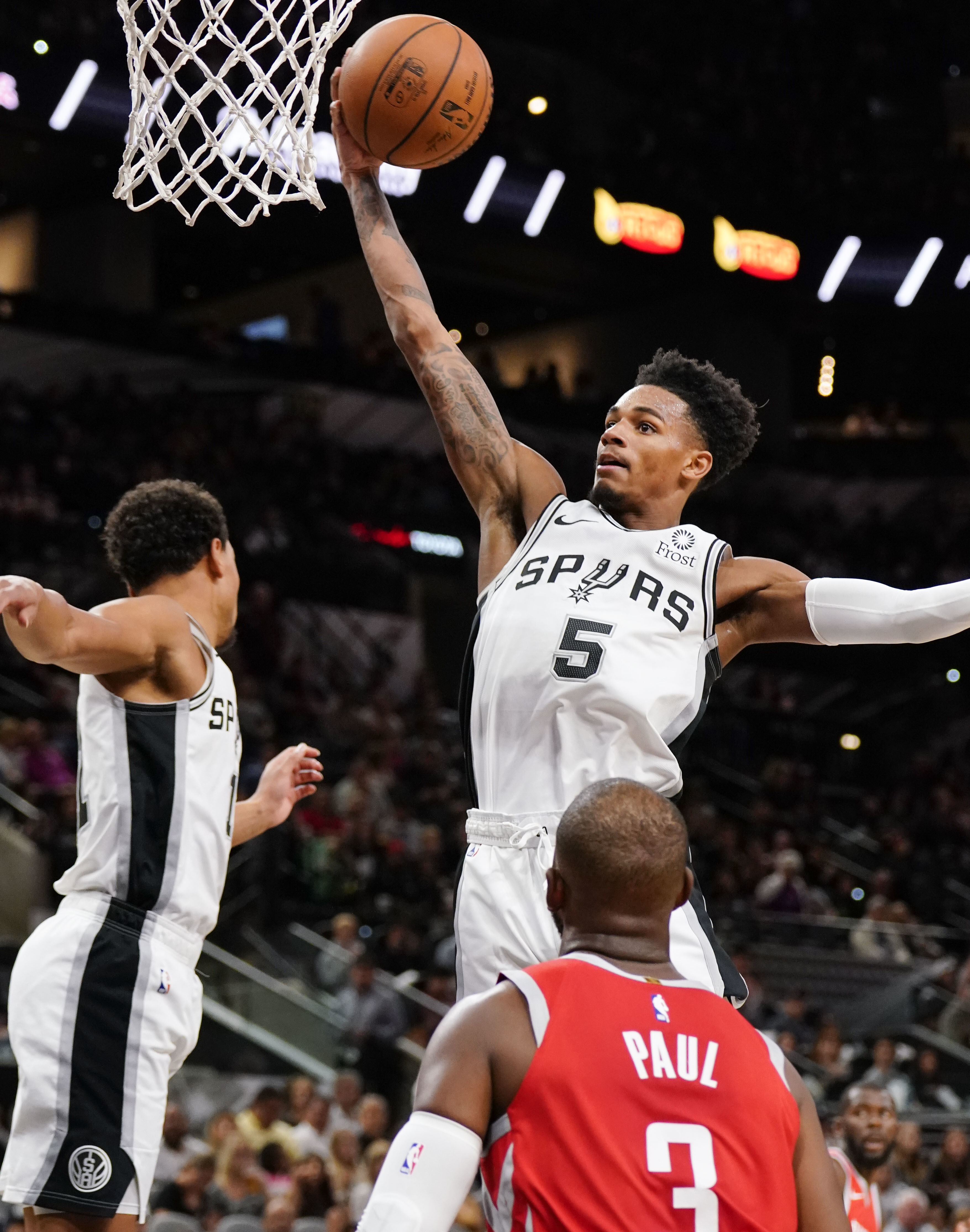 Spurs setback: lose point guard Dejounte Murray to torn ACL
