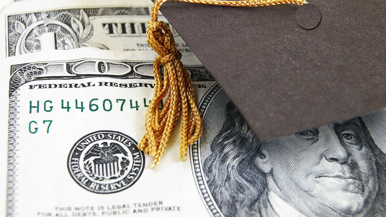 The U.S. Department of Education has extended a deadline and will give borrowers more time to enroll in auto pay and receive an interest rate reduction.