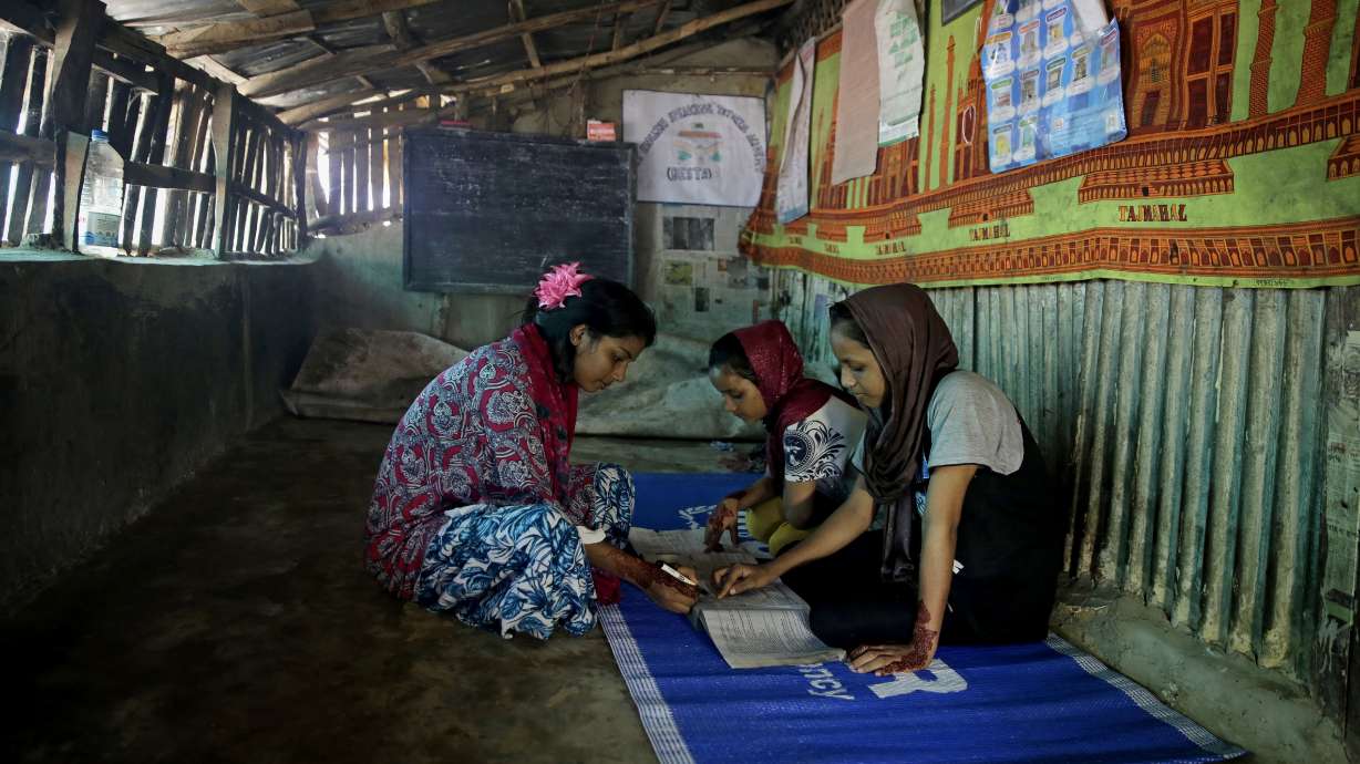 Rohingya teen dreams of higher ed from squalid refugee camp