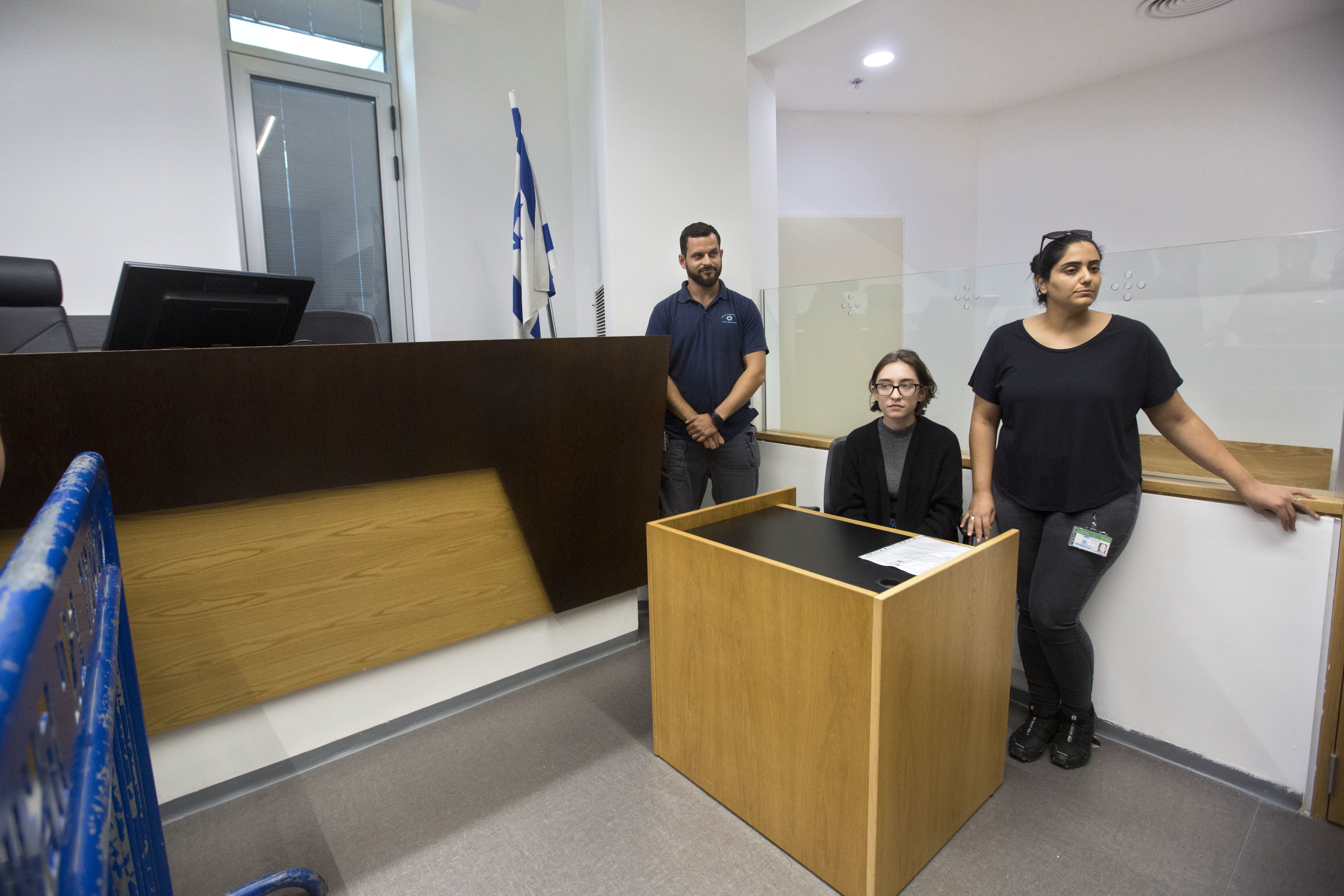 US student asks court to allow her entry into Israel