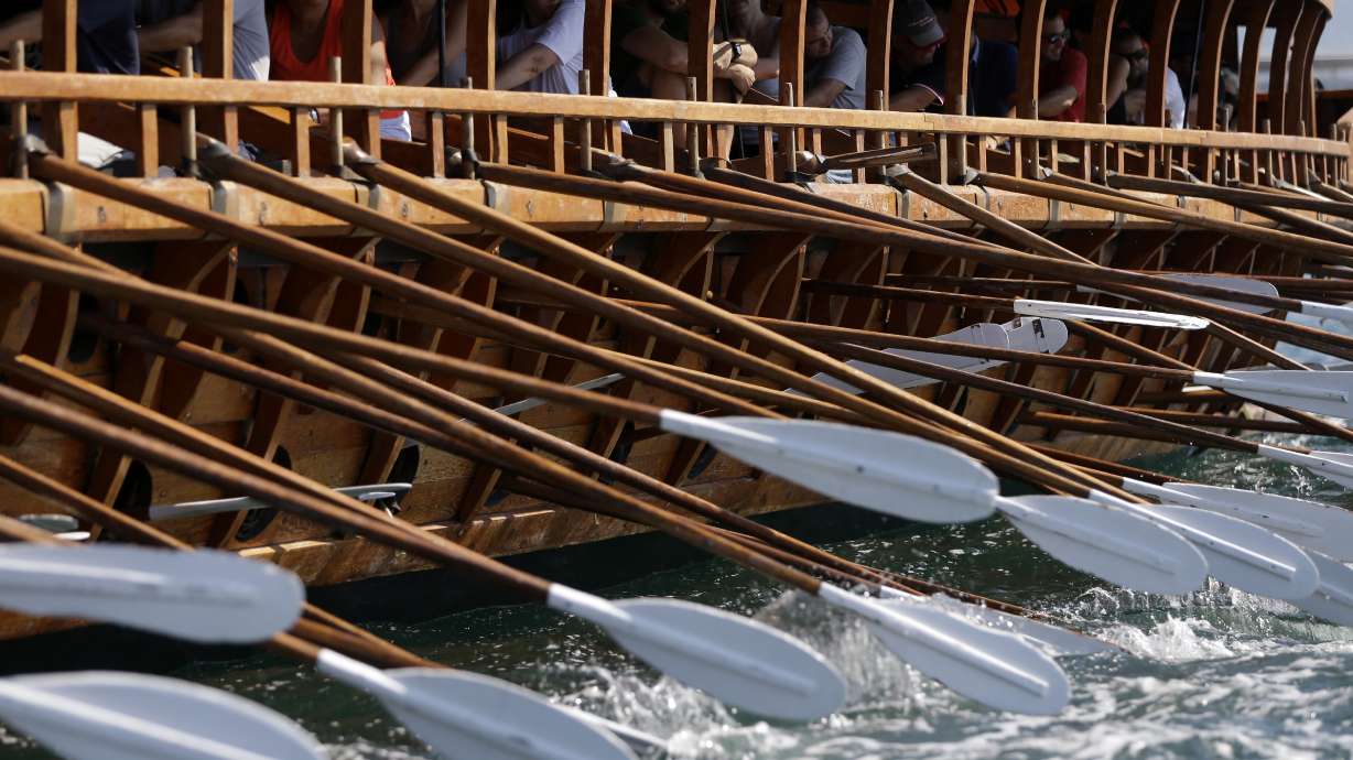 Ancient mariners: Greek navy offers taste of life in galleys