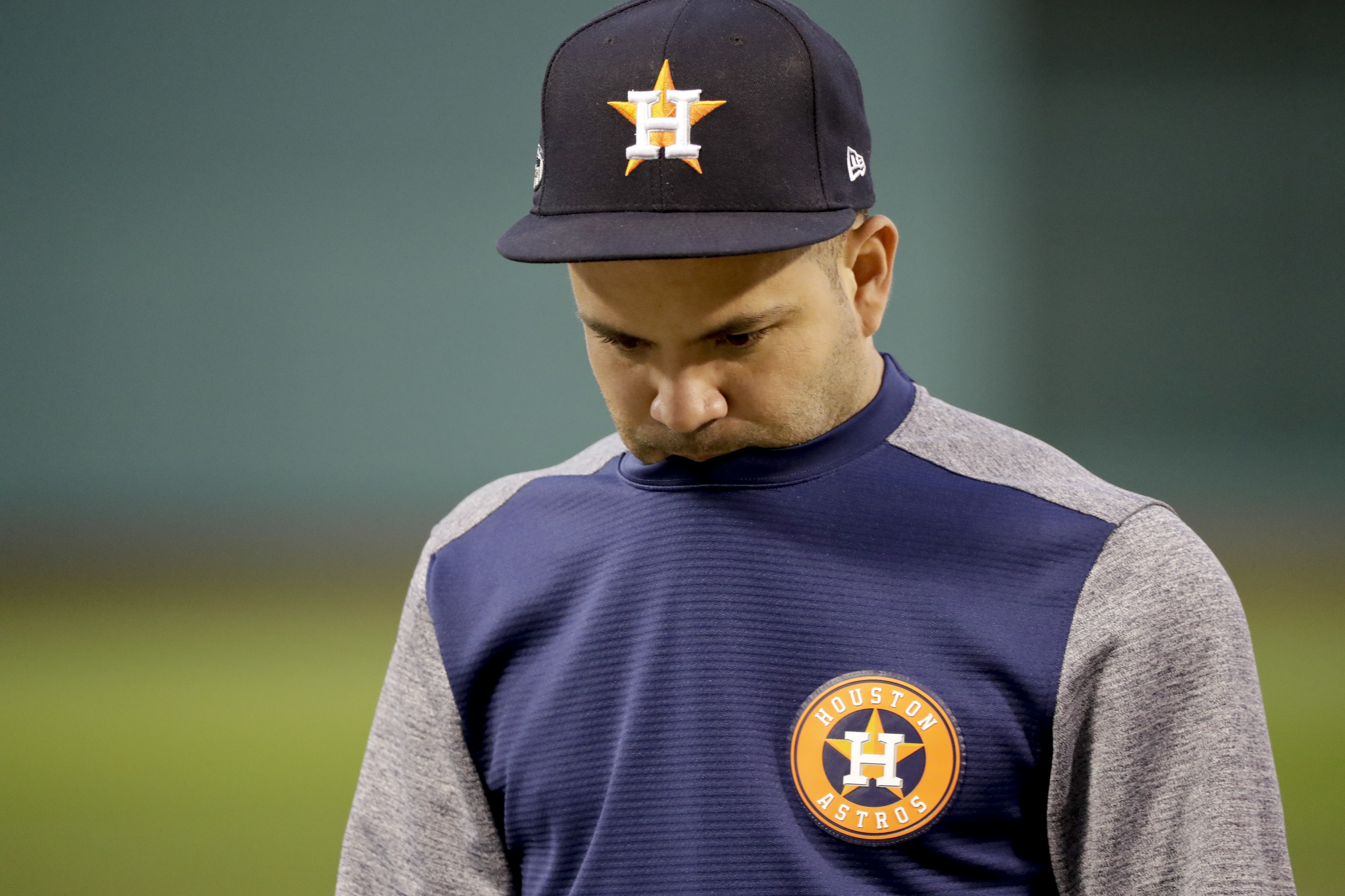 Altuve is Astros DH vs. Red Sox in ALCS Game 3