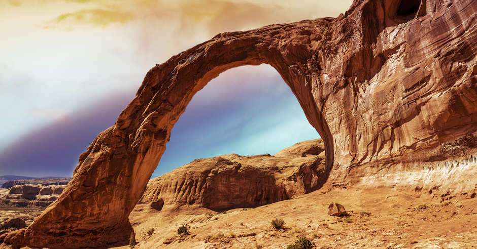 7 crazy-awesome natural bridges and arches in Utah