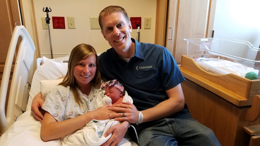 Couple celebrates ‘miracle’ daughter after wife suddenly delivers baby at home