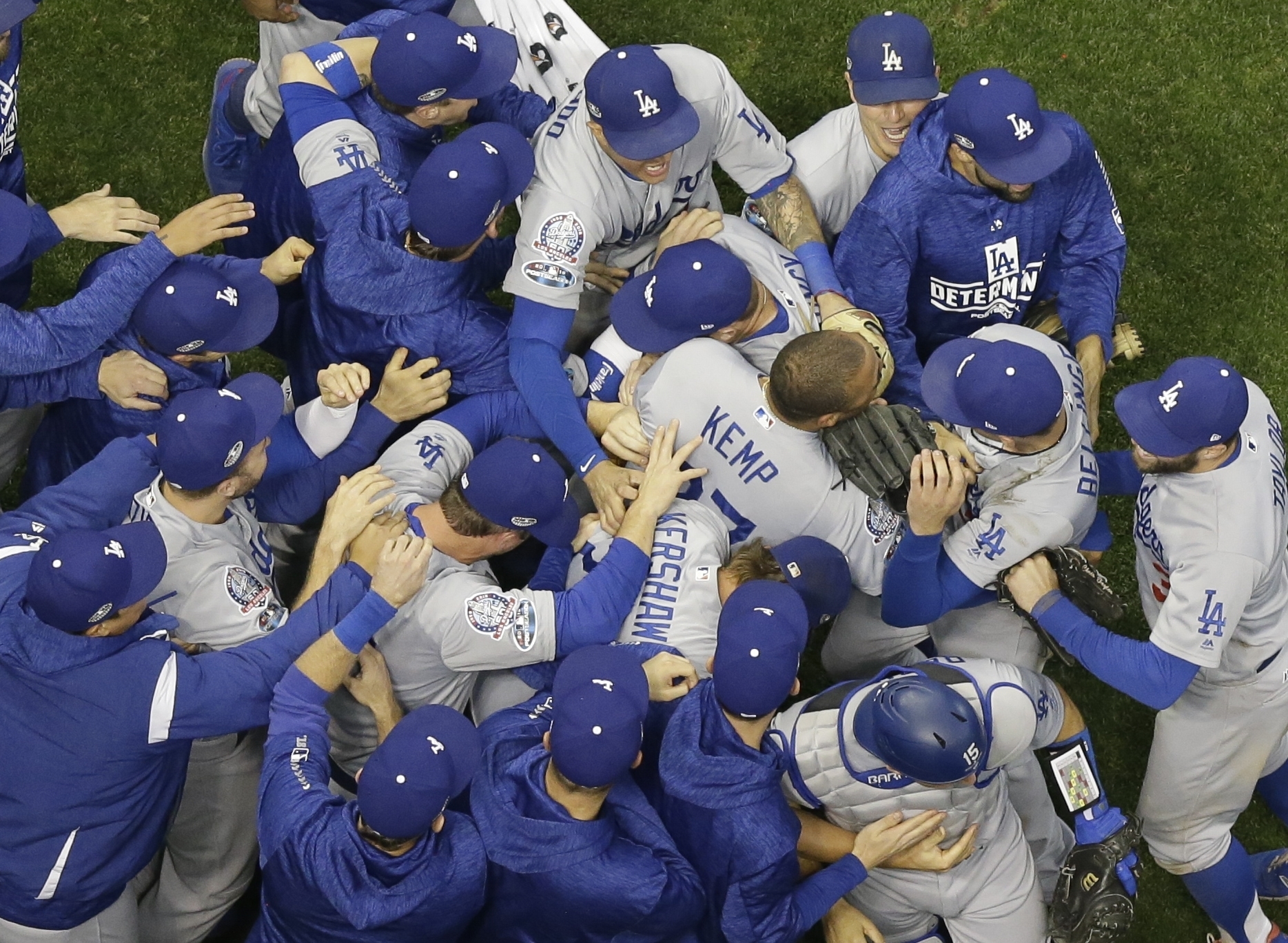 Red Sox favored slightly over Dodgers in World Series