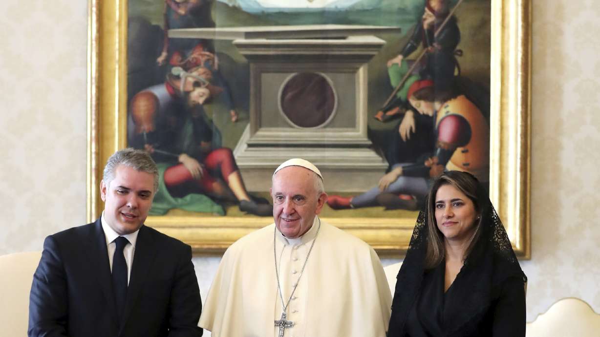 Issue of married Catholic priests gains traction under pope