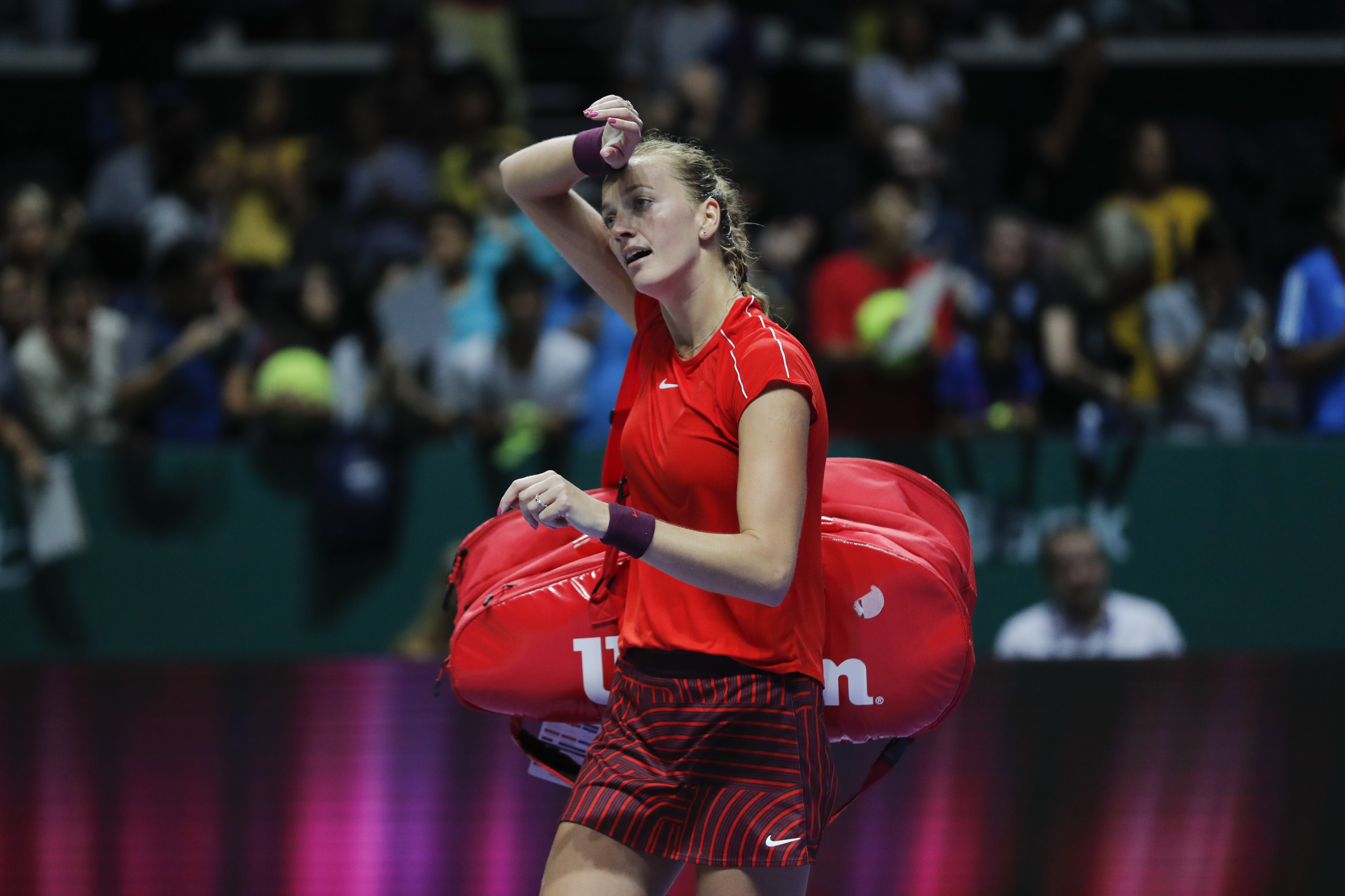 Pliskova reaches WTA Finals semifinals with win over Kvitova