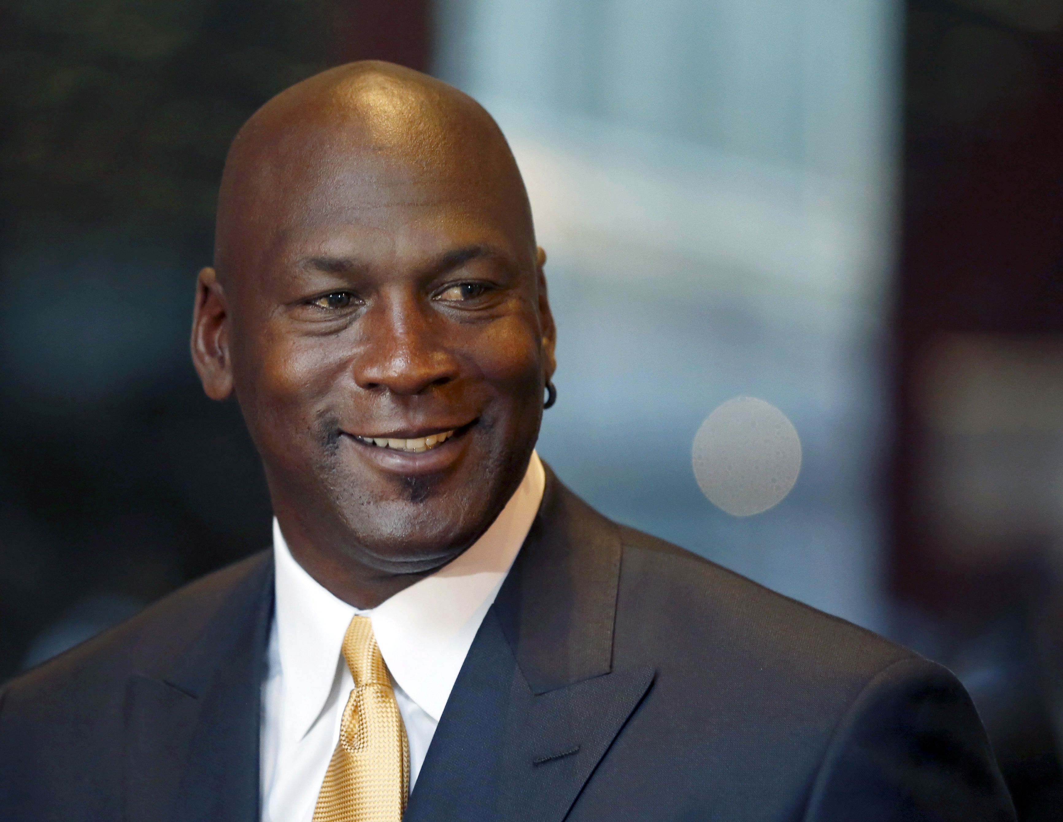 25 years after spurning NBA Jam, Jordan invests in esports
