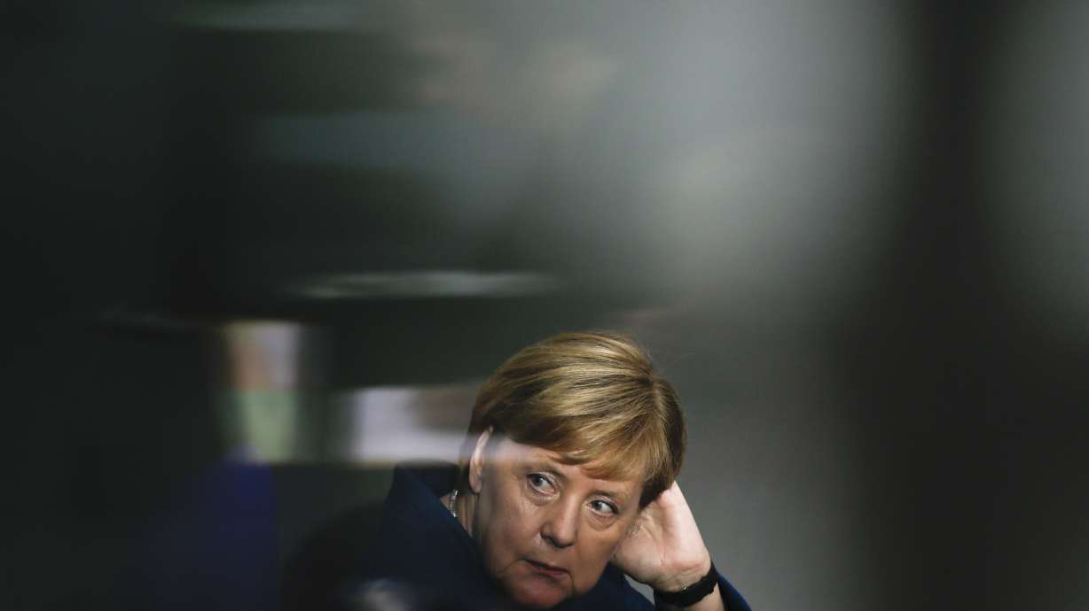 German state vote in Hesse tests Merkel's unhappy coalition