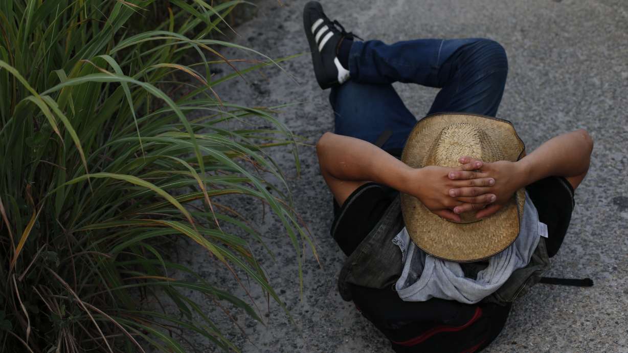 Migrant caravan rests; 2nd group seeks entry into Mexico