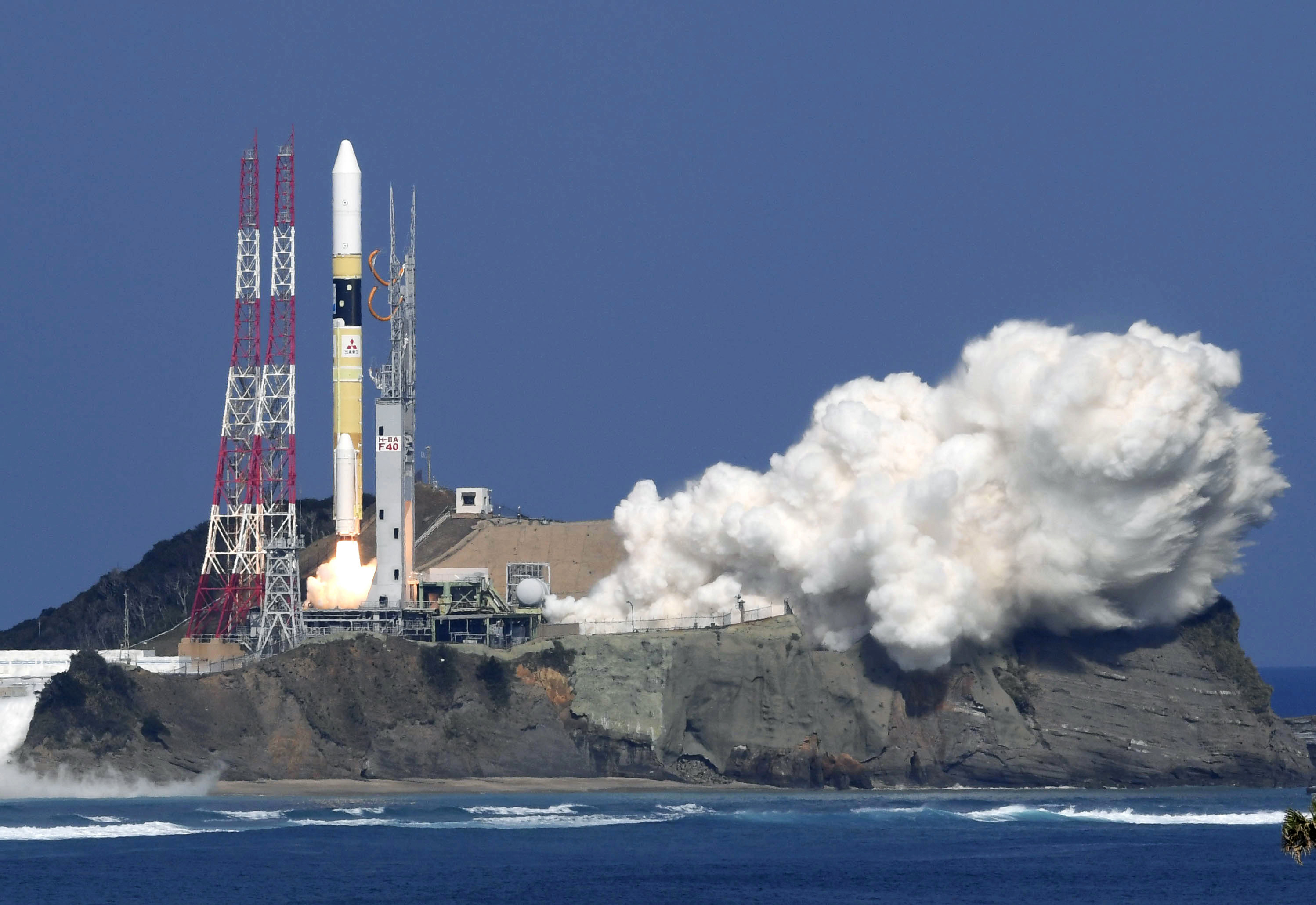 Rocket carrying 1st UAE-made satellite launched from Japan
