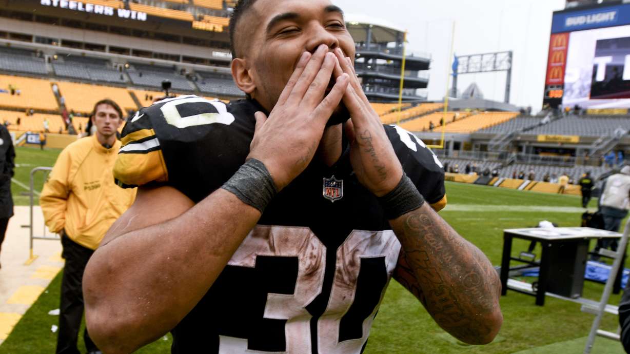 Strong as steel: Amid heartbreak, Steelers rout Browns