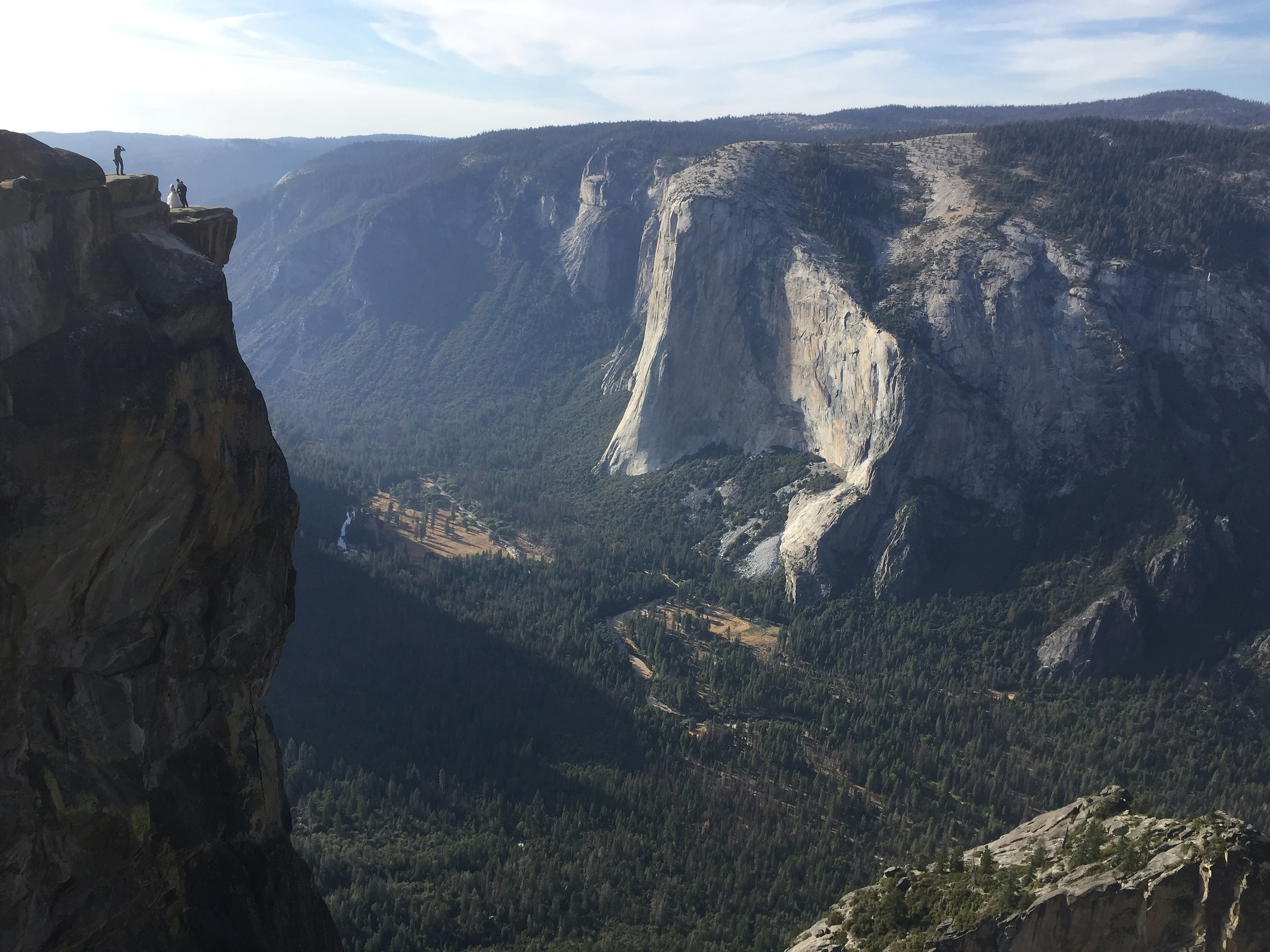 Indian man, woman killed in fall from Yosemite park overlook