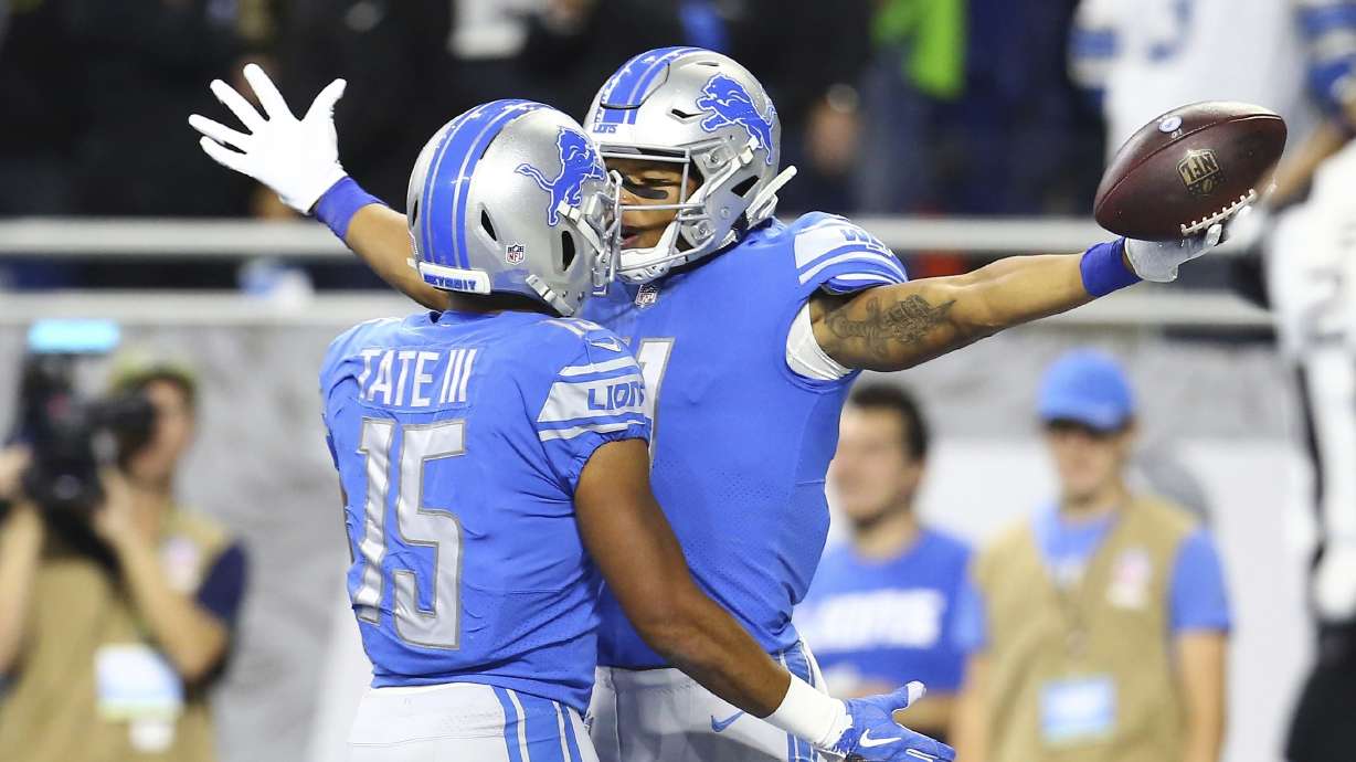 Eagles trade 3rd-round pick to Lions for Golden Tate