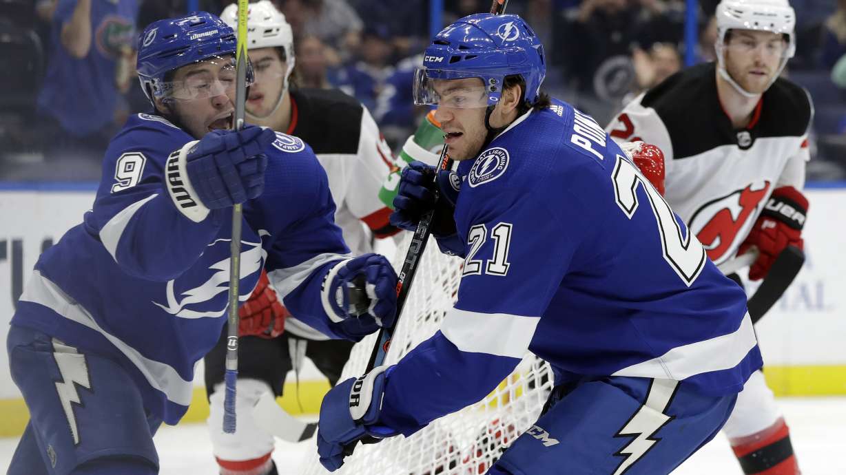 Point has 5 points, Lightning beat Devils 8-3