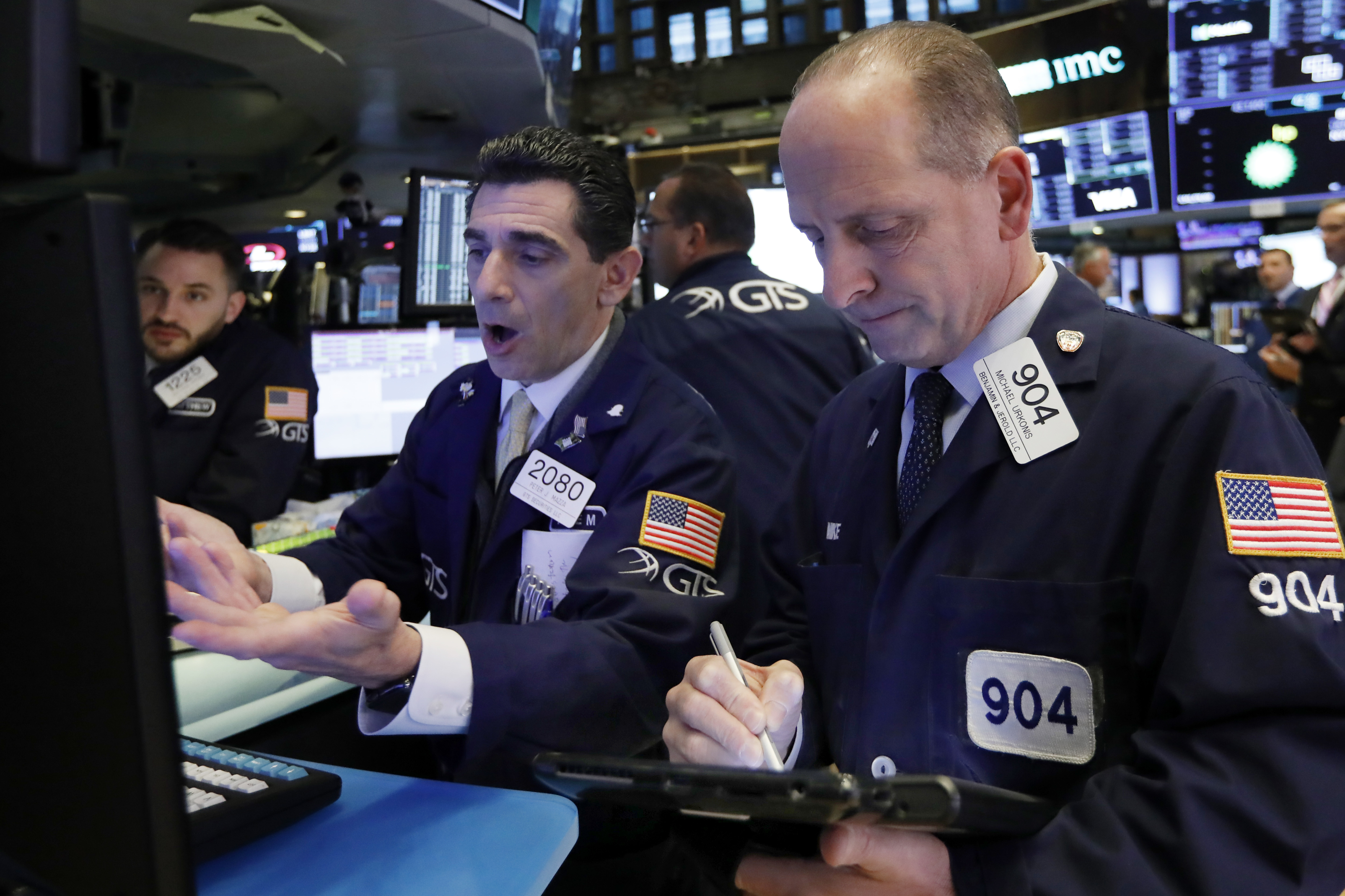 Asian shares rise on hopes for Chinese stimulus for economy