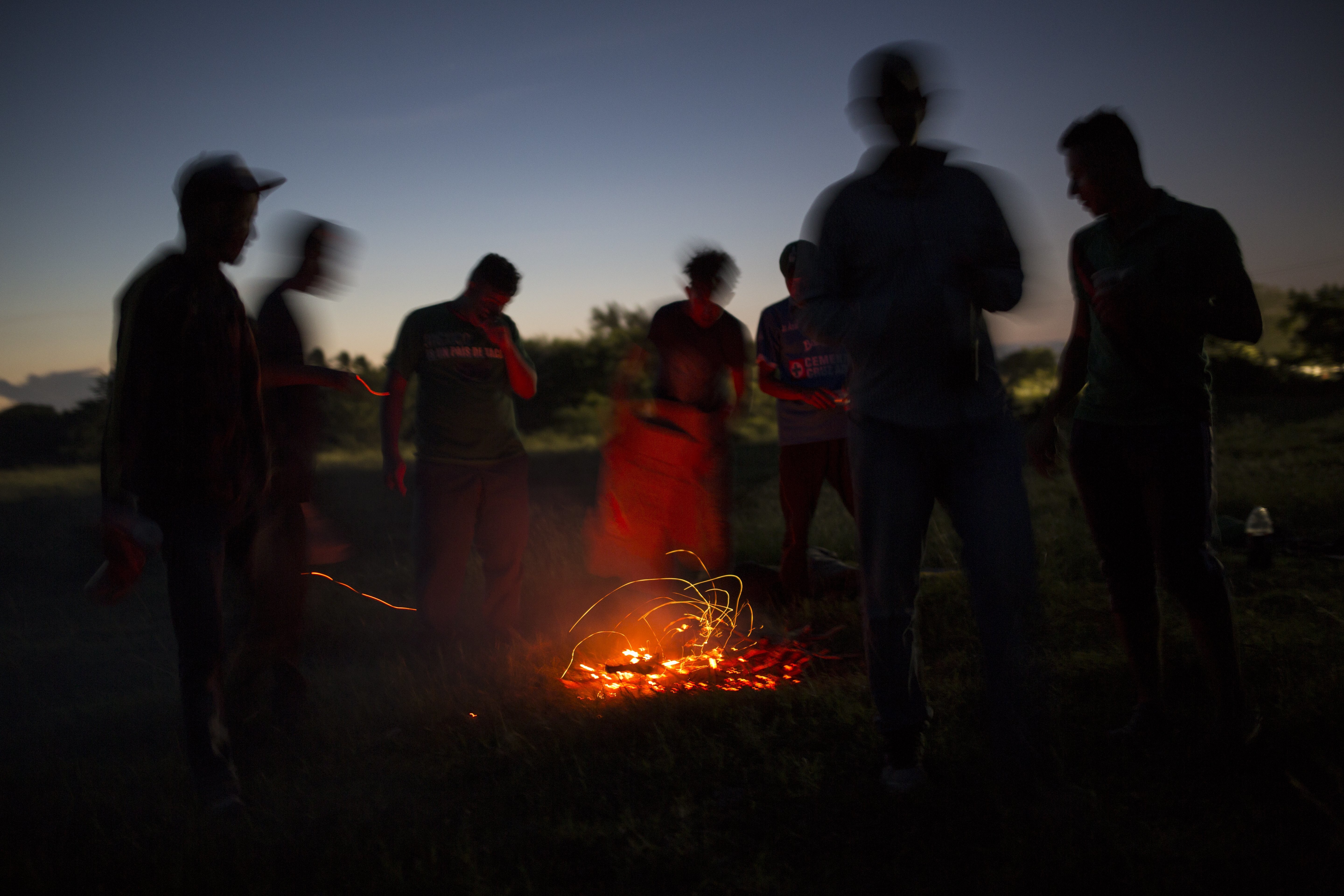 The Latest: Migrant caravan fails to arrange buses in Mexico