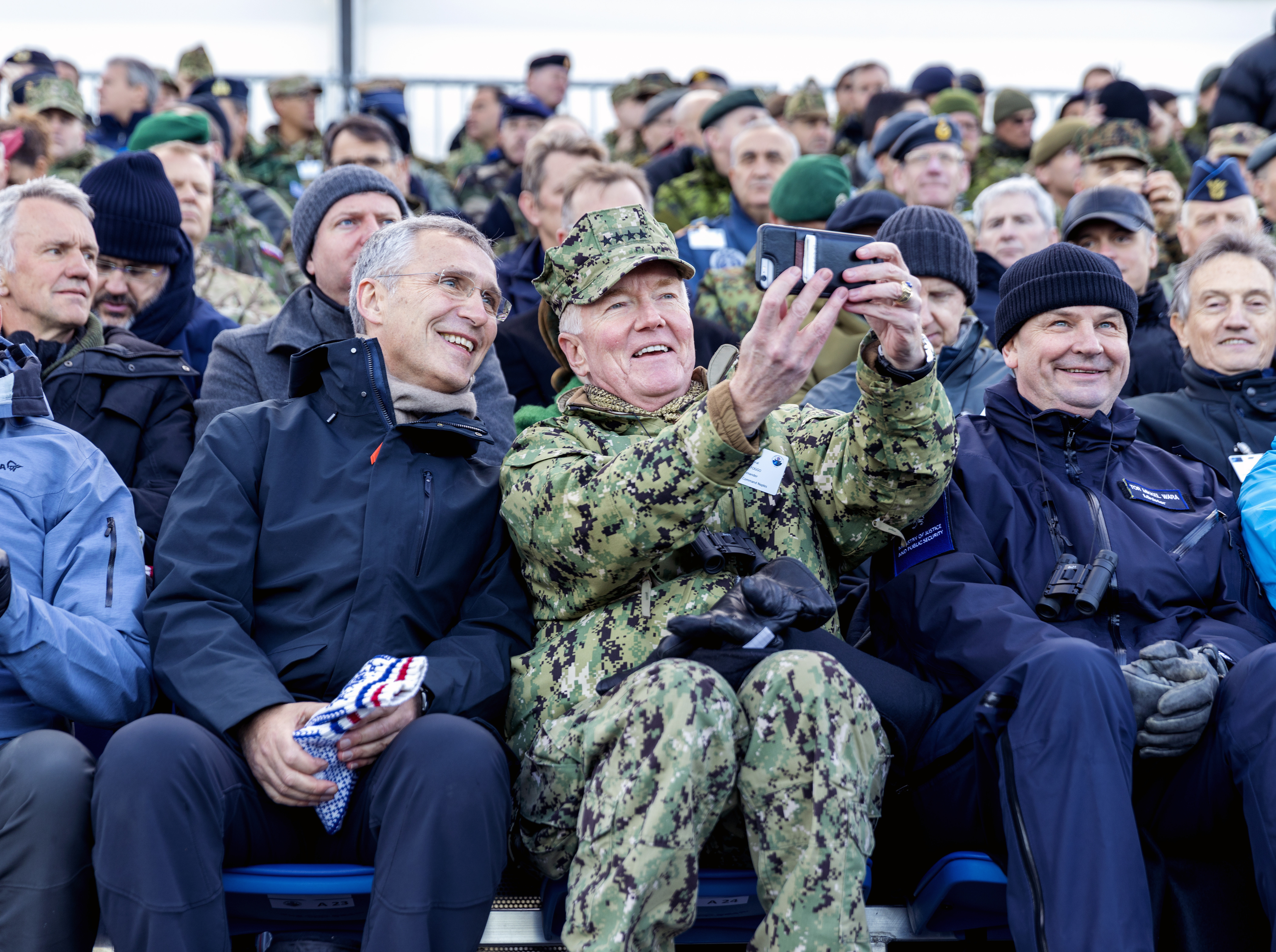 NATO chiefs urges Russia to shed light on new missile system
