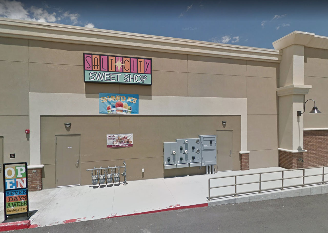 Man masquerading as Spider-Man robs Utah candy shop at gunpoint on Halloween