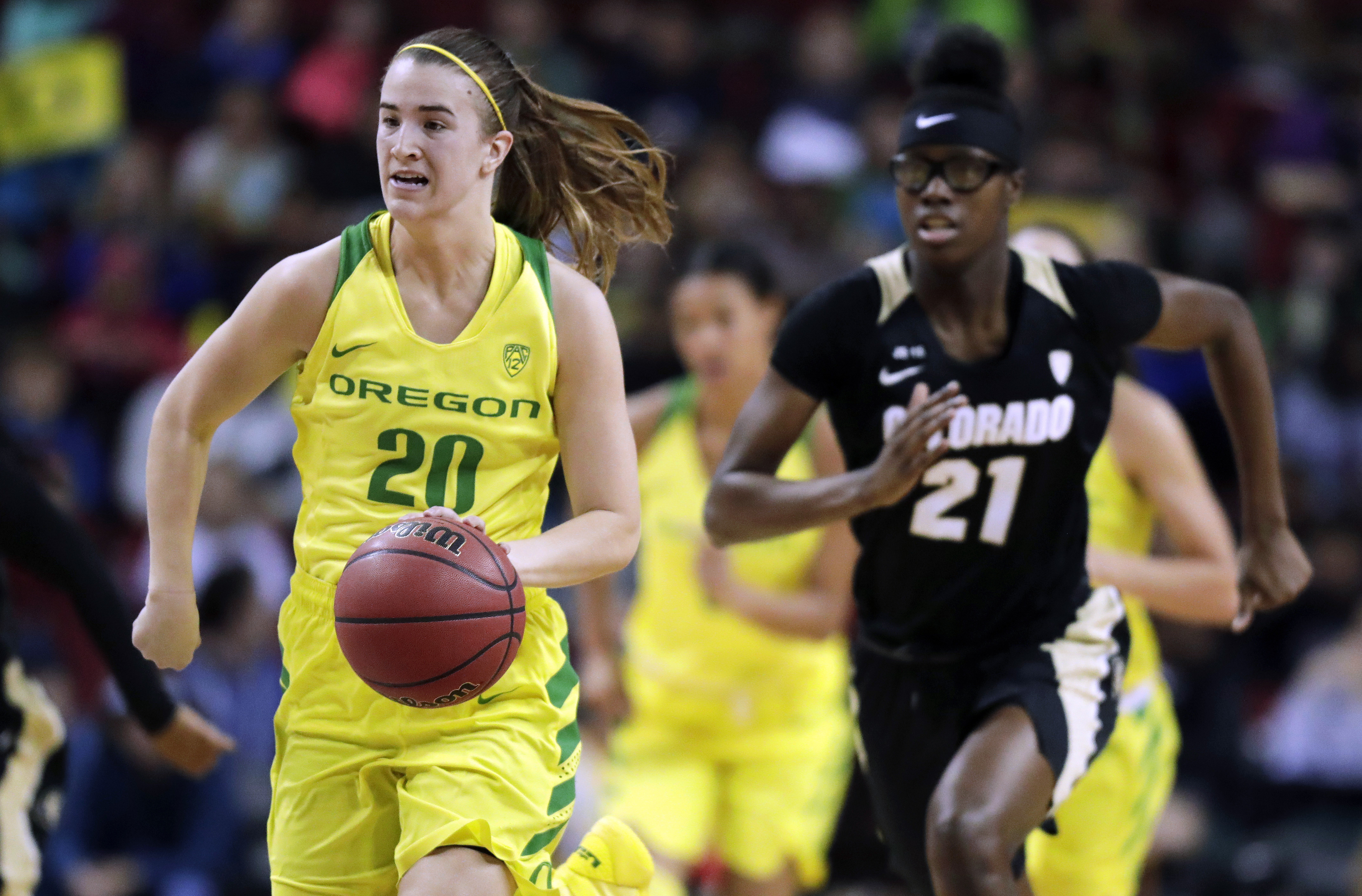 Ionescu and Durr headline AP preseason All-America team