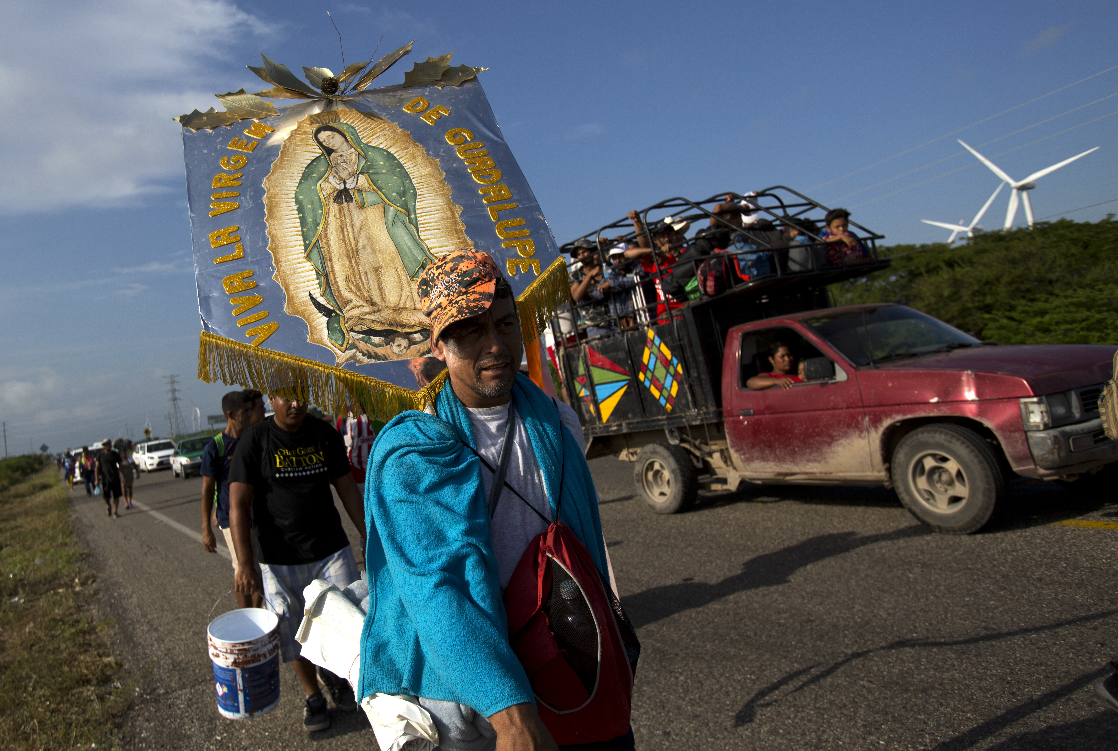Trump pledges asylum crackdown and tent cities. Is it legal?