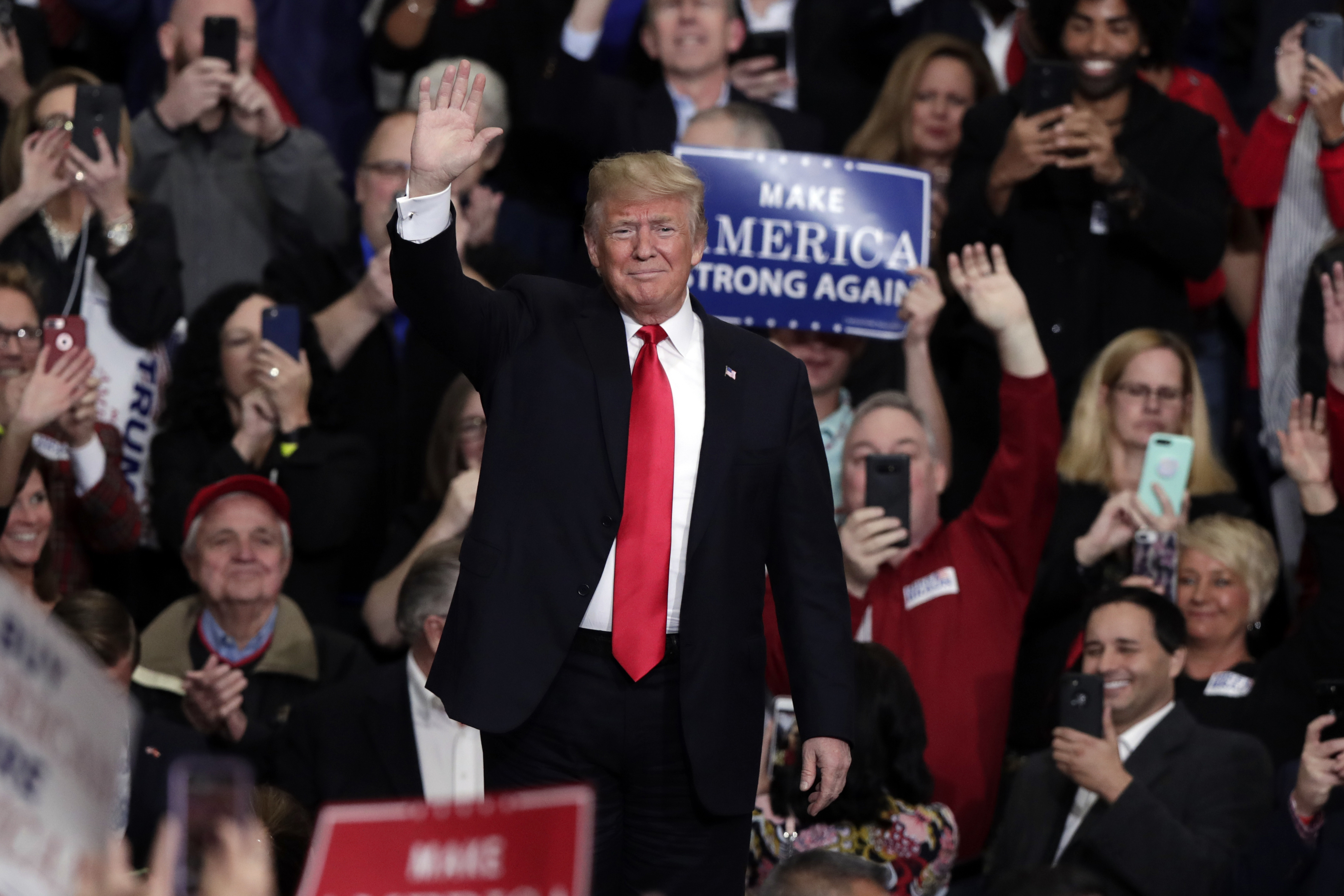AP FACT CHECK: Trump spreads distortions on immigration
