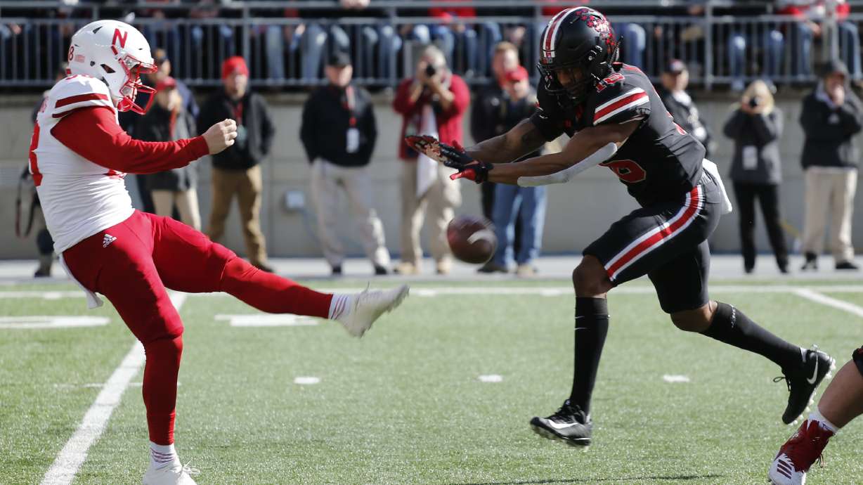 No. 8 Ohio State rallies to beat Nebraska 36-31