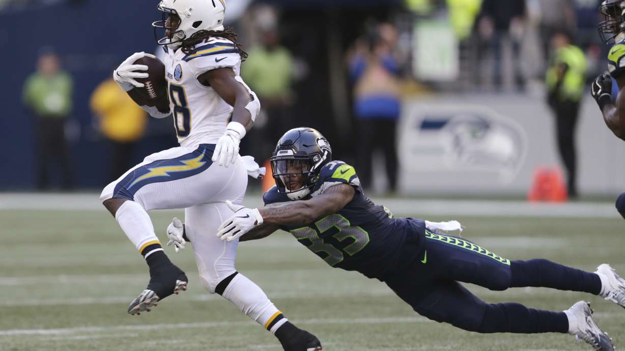 Rivers, Gordon leads Chargers past Seahawks 25-17