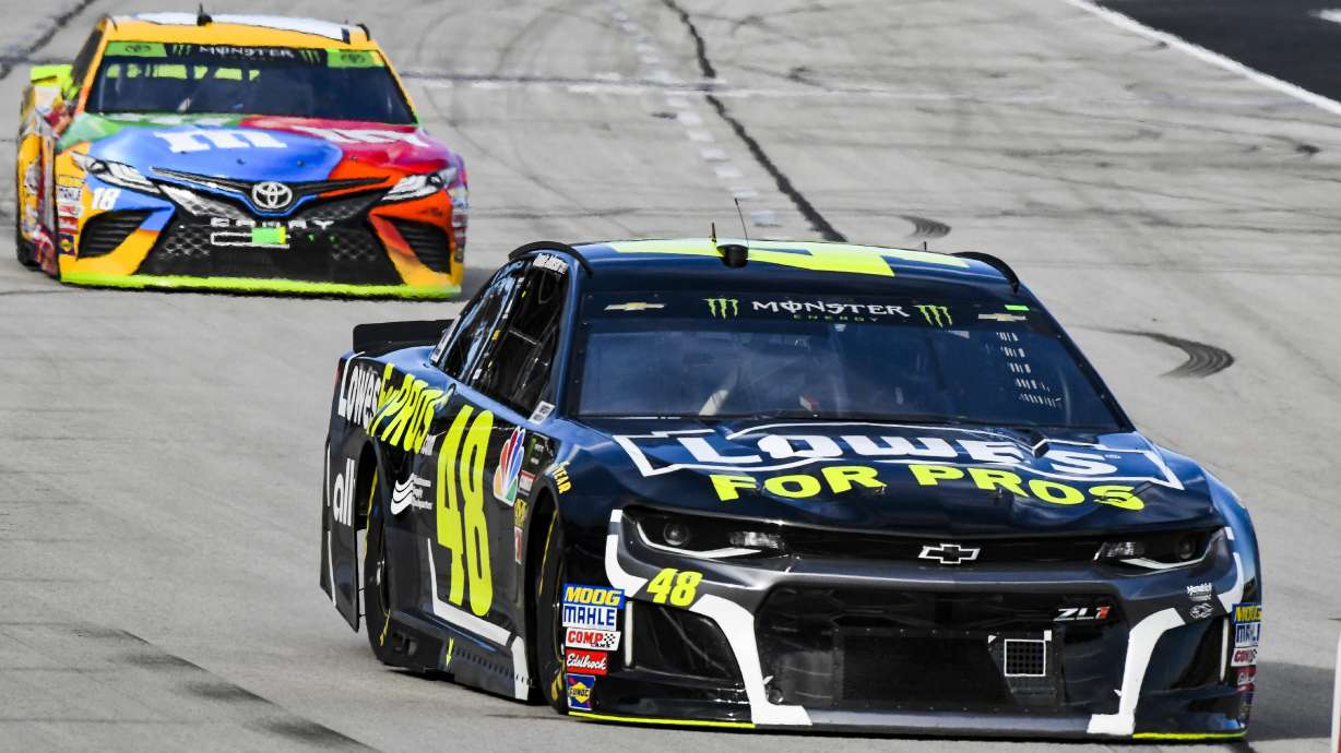 Column: Wrong call on Johnson on NASCAR's bad day in Texas