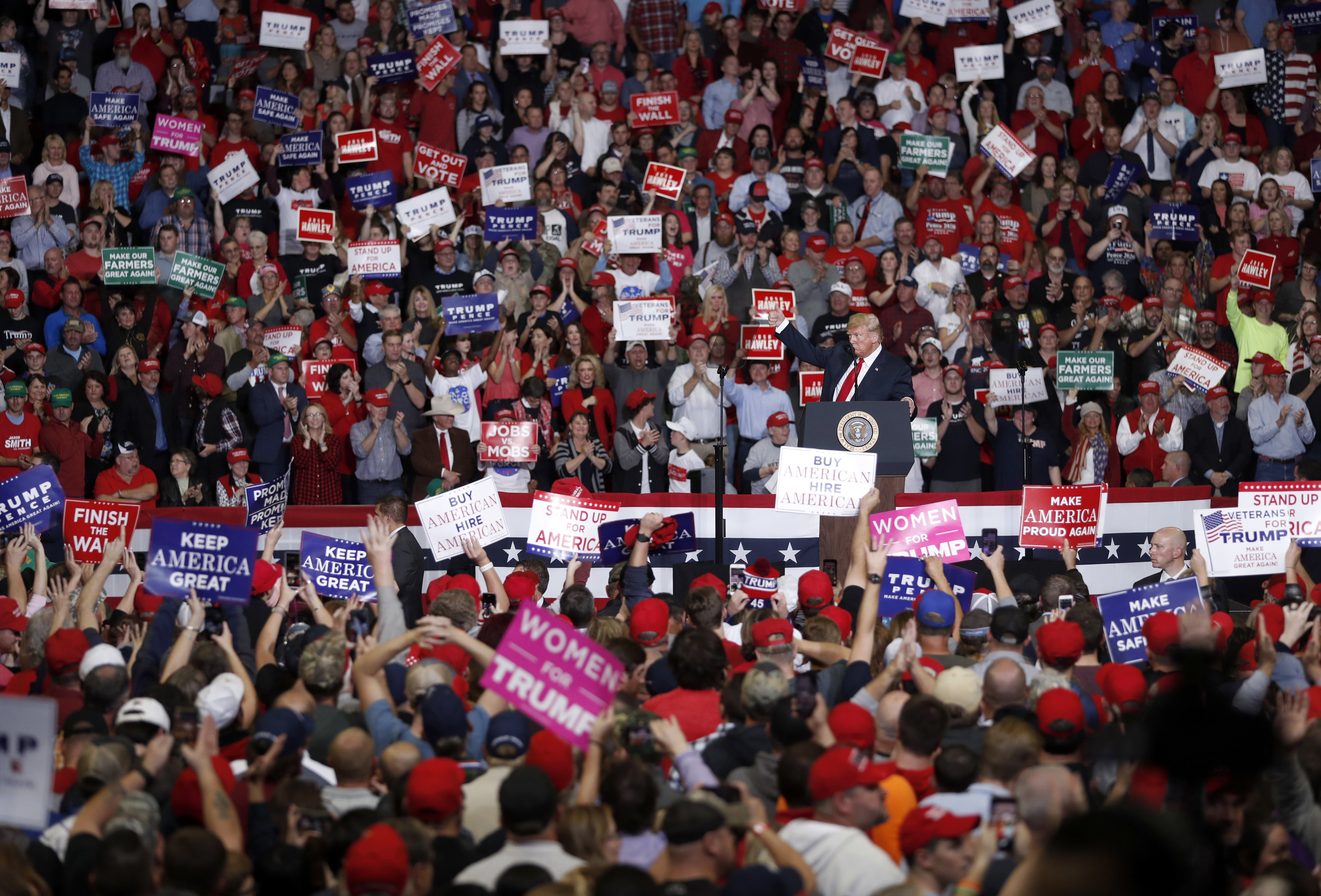 Trump mocks GOP losers who kept their distance from him