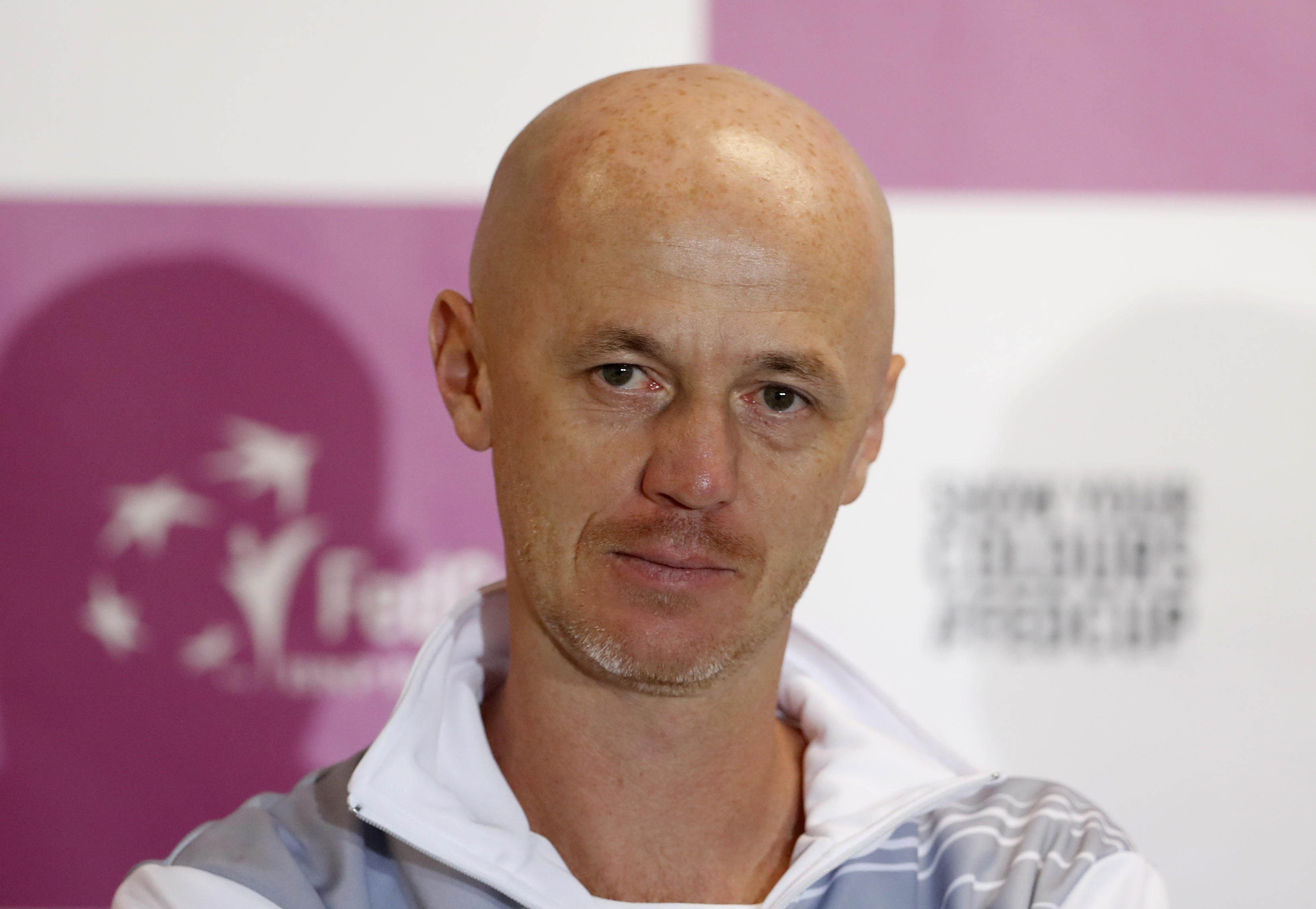 Inexperienced US faces weakened Czechs in Fed Cup final
