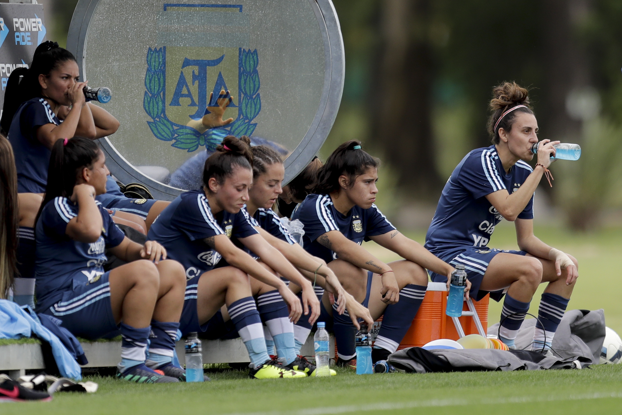 Argentine women fight against inequality in soccer