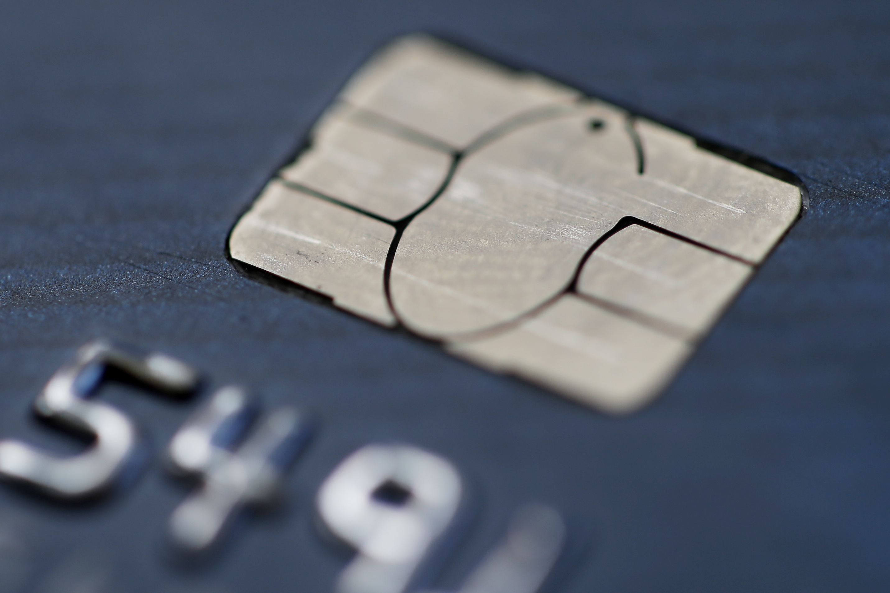 US consumer borrowing up solid $10.9 billion in September