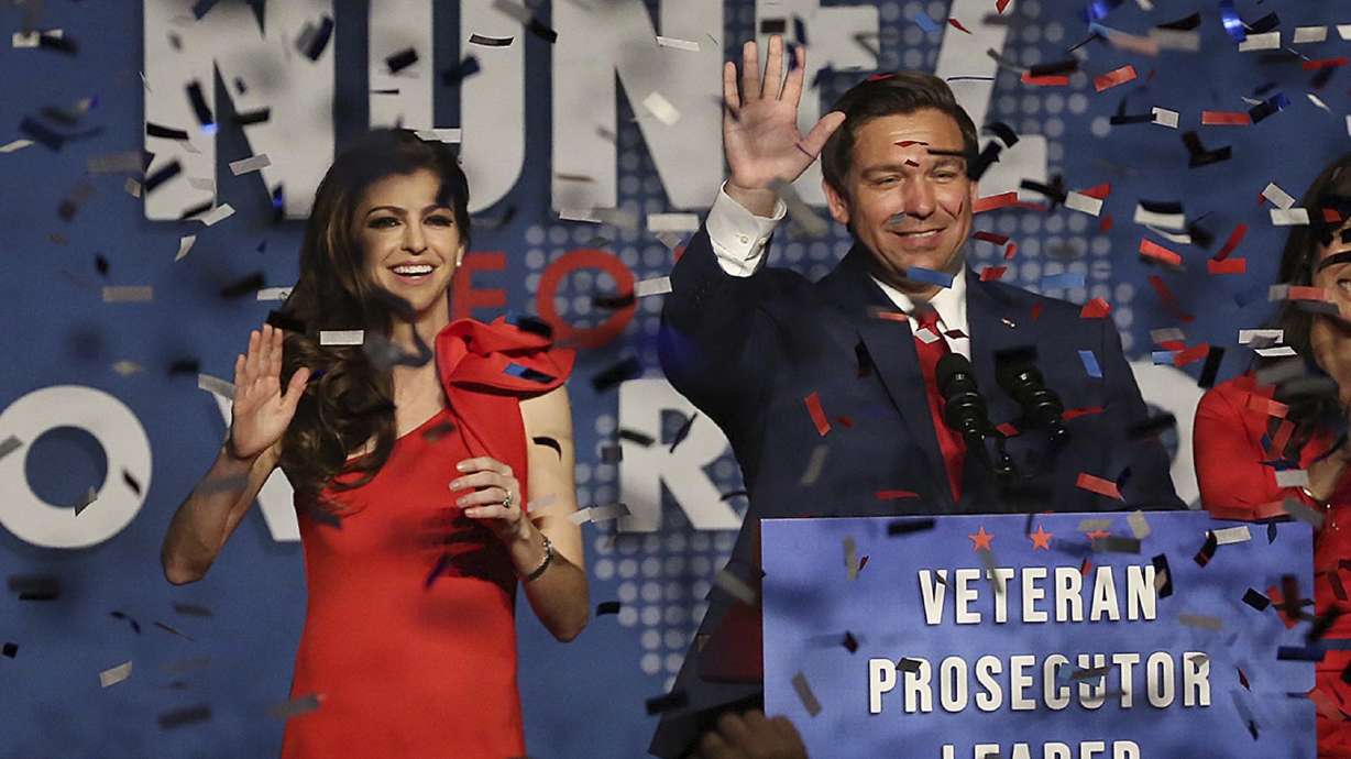 Trump, Democrats can take 2020 clues from midterm elections