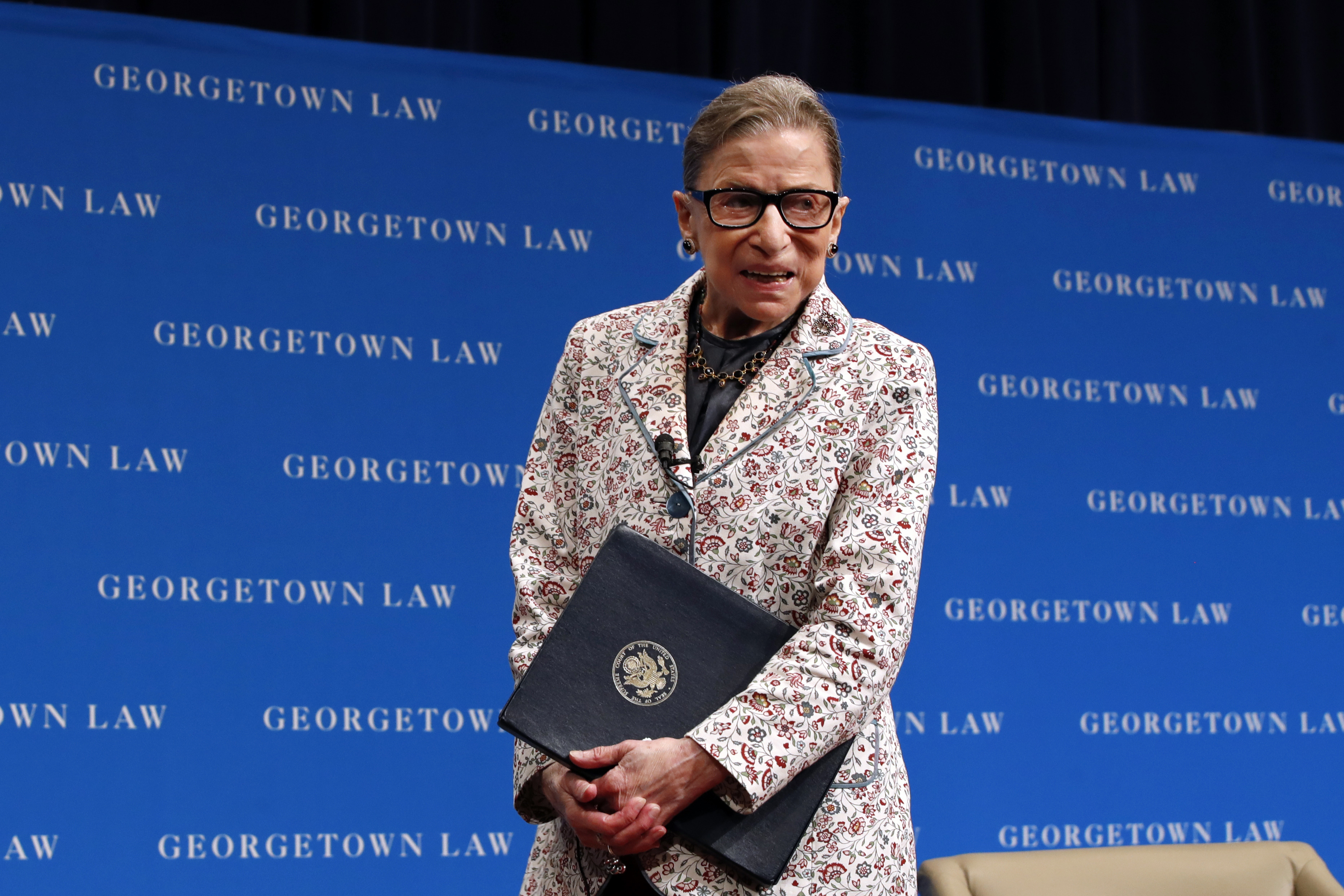 Justice Ginsburg in hospital after fracturing 3 ribs in fall