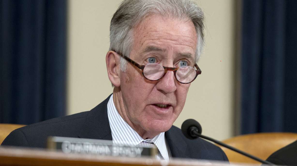 Key House Democrat promises hearings on GOP tax package