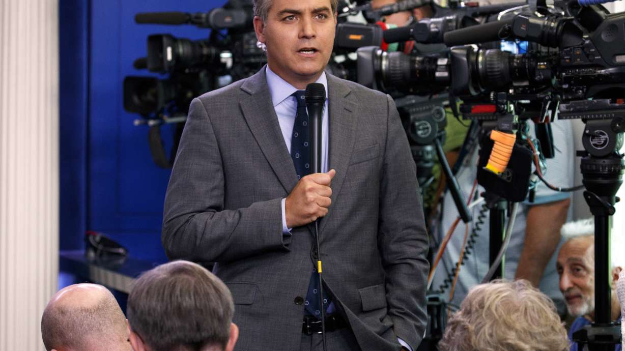 Expert: Acosta video distributed by White House was doctored