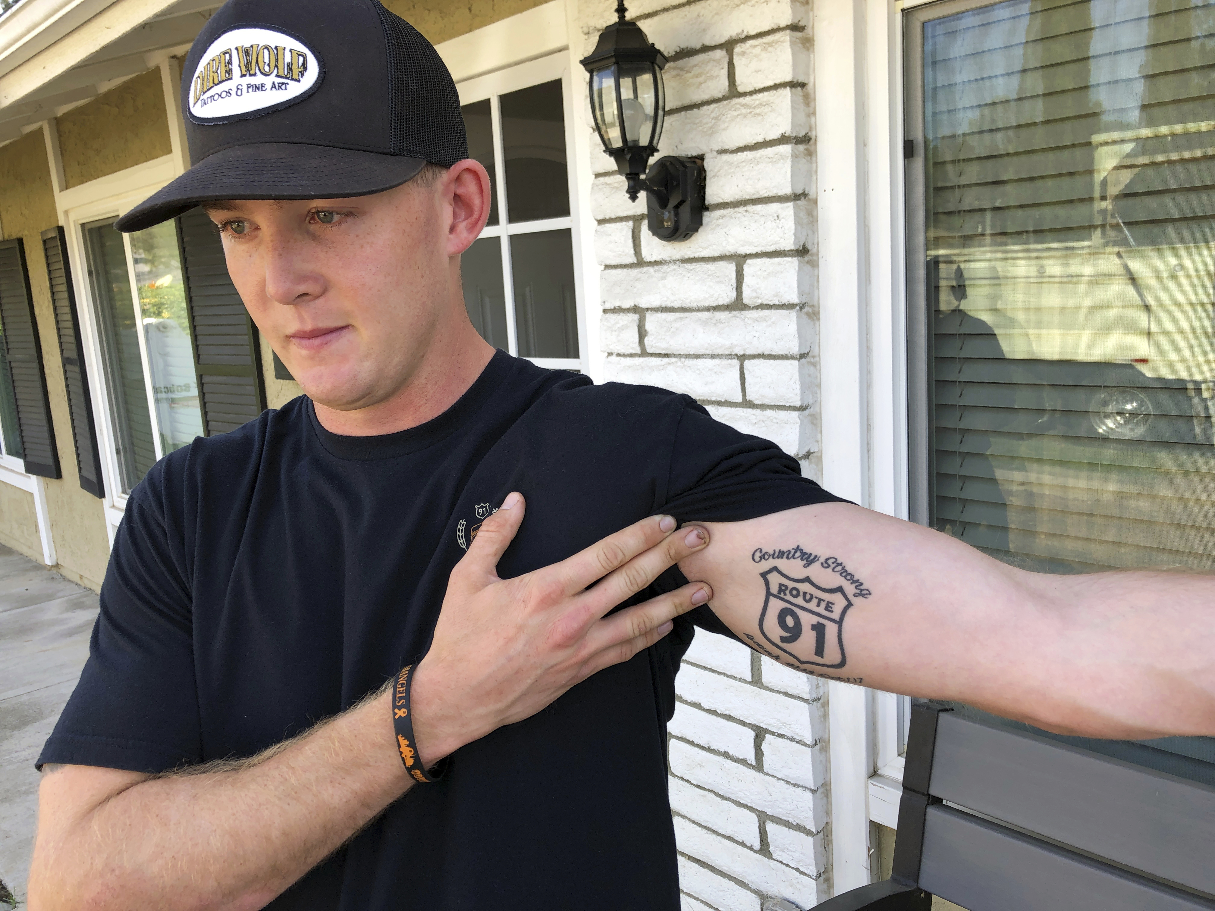 A year apart, some country music fans face 2 mass shootings
