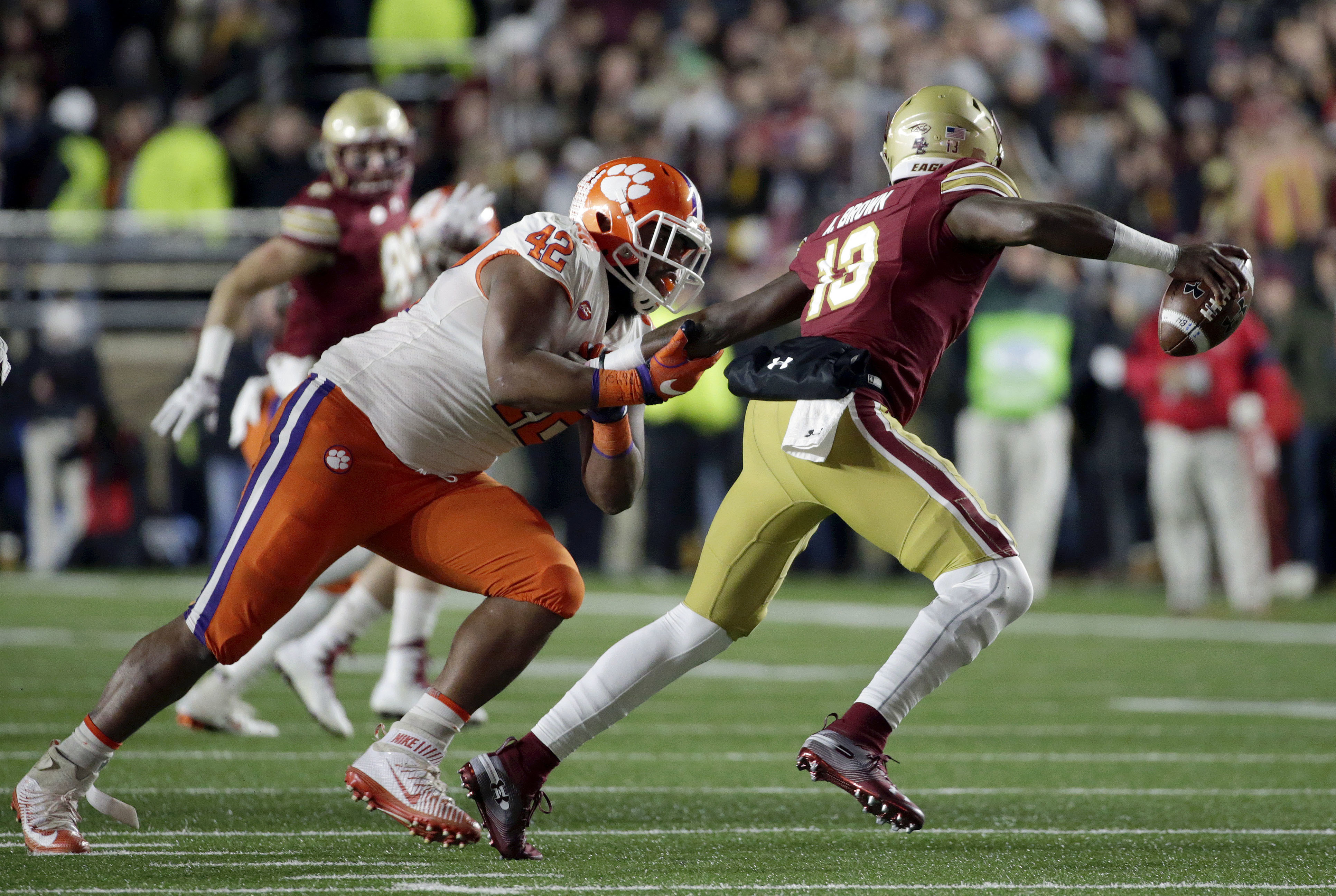 No. 2 Clemson knocks out No. 17 BC 27-7 to win division