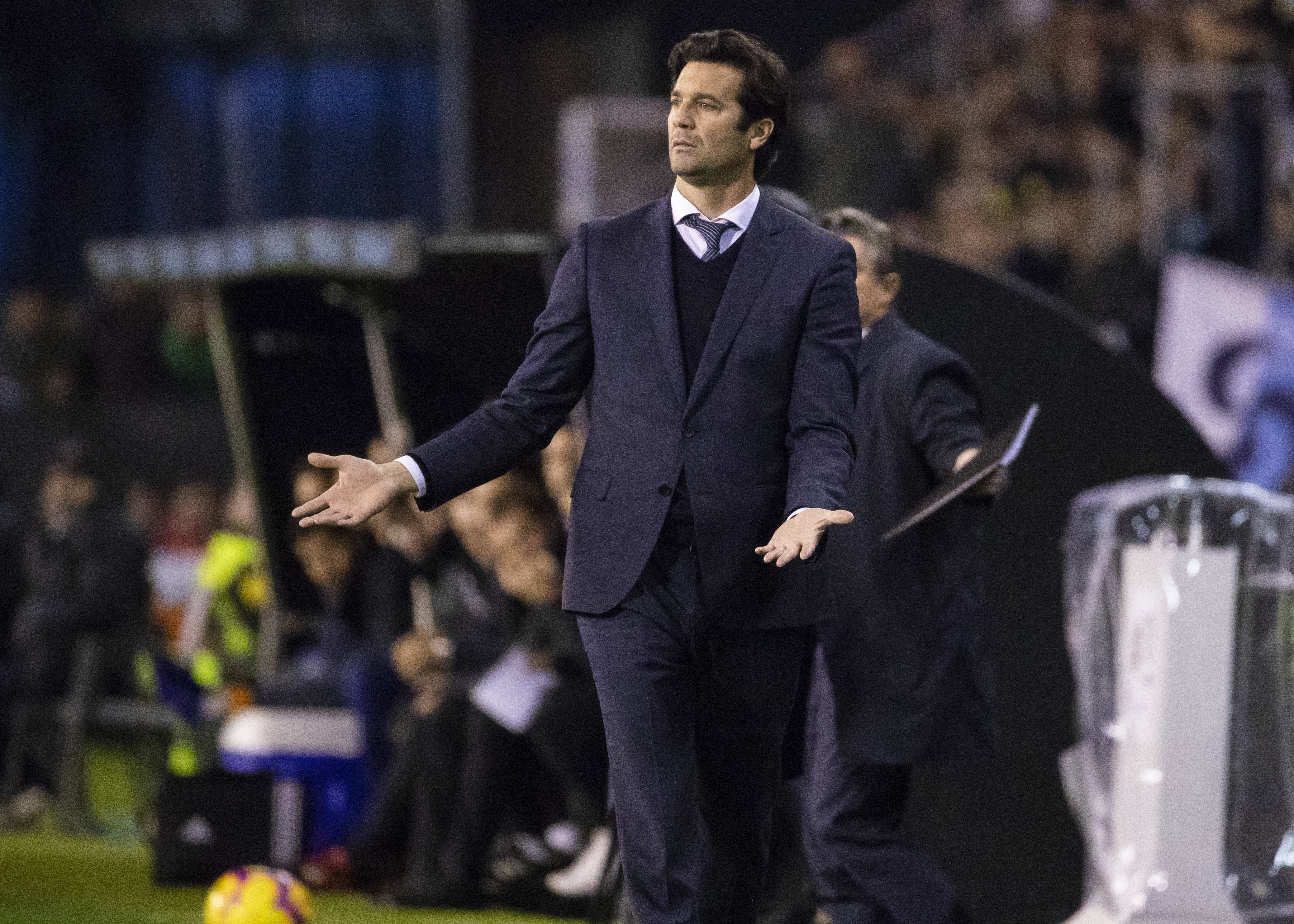 Madrid registers Solari as coach to beat deadline