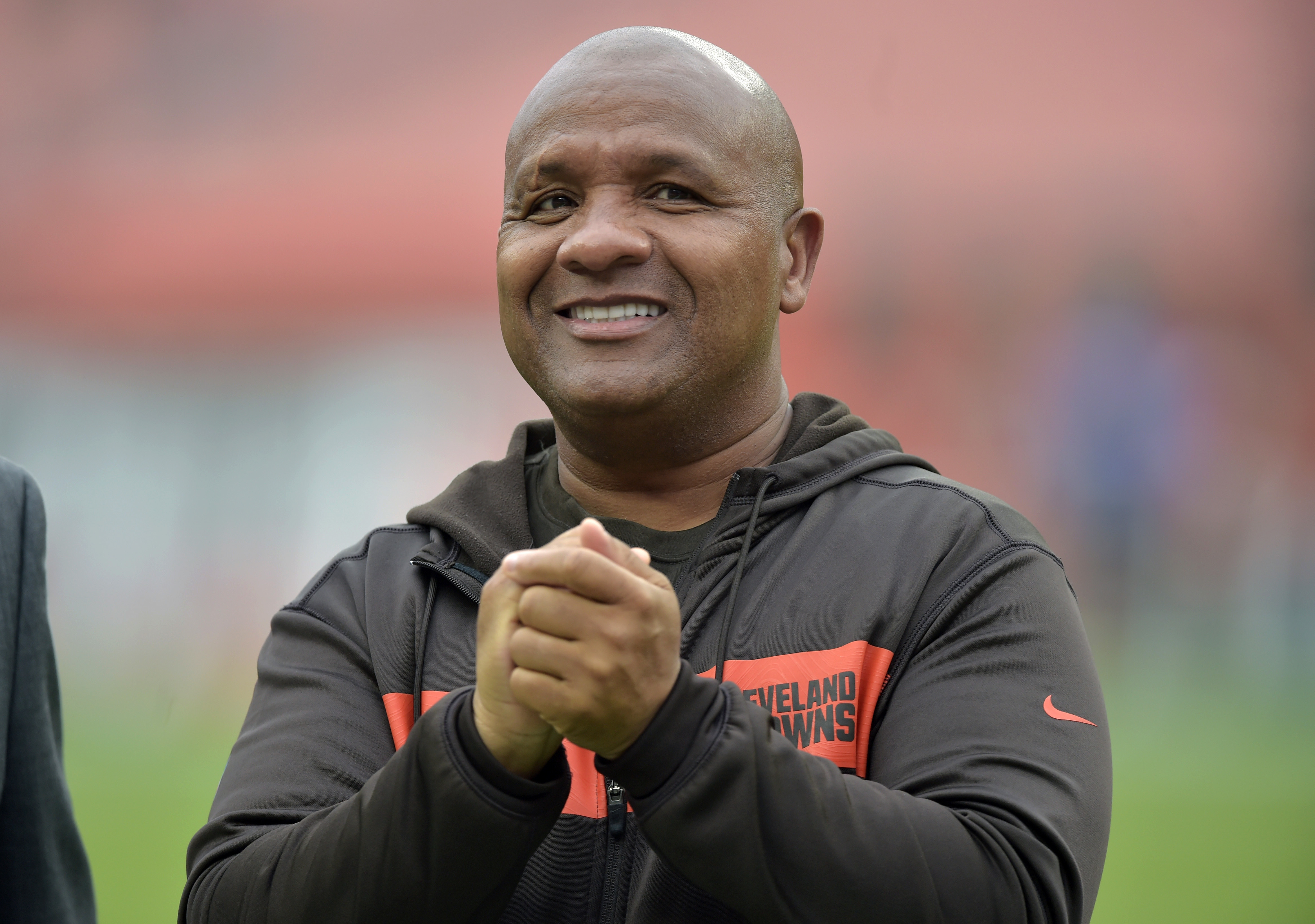 AP Source: Former Browns coach Jackson returning to Bengals
