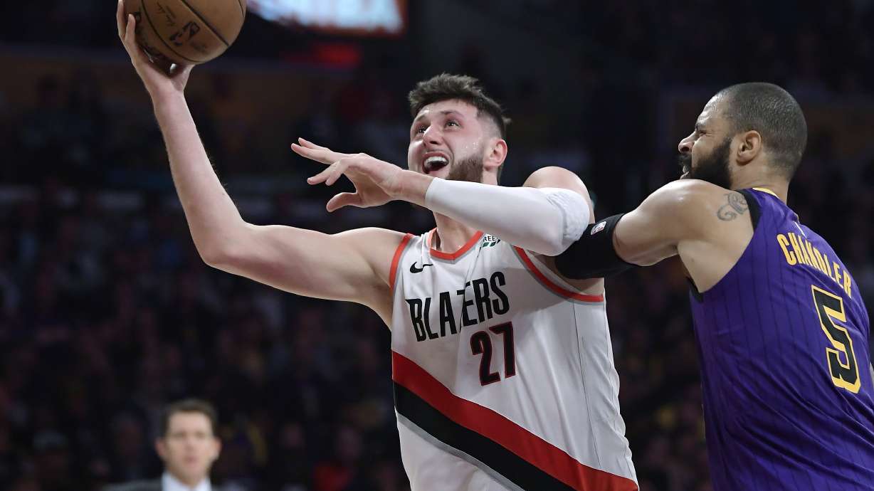 LeBron gets 44, passes Wilt in LA's 126-117 win over Blazers