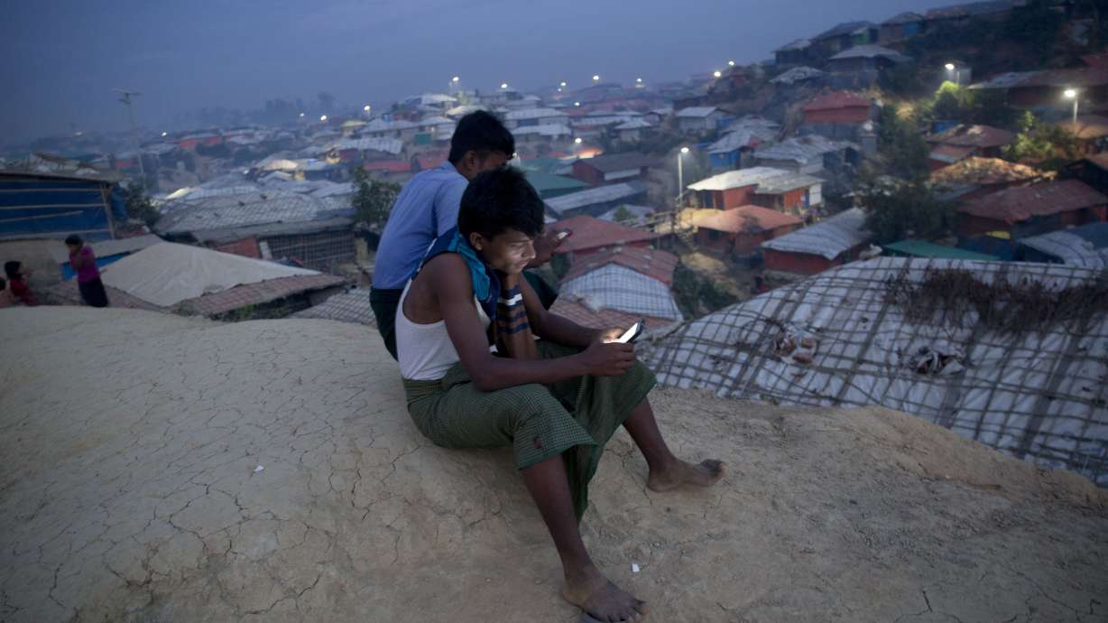 The Latest: Bangladesh scraps Rohingya repatriation plan