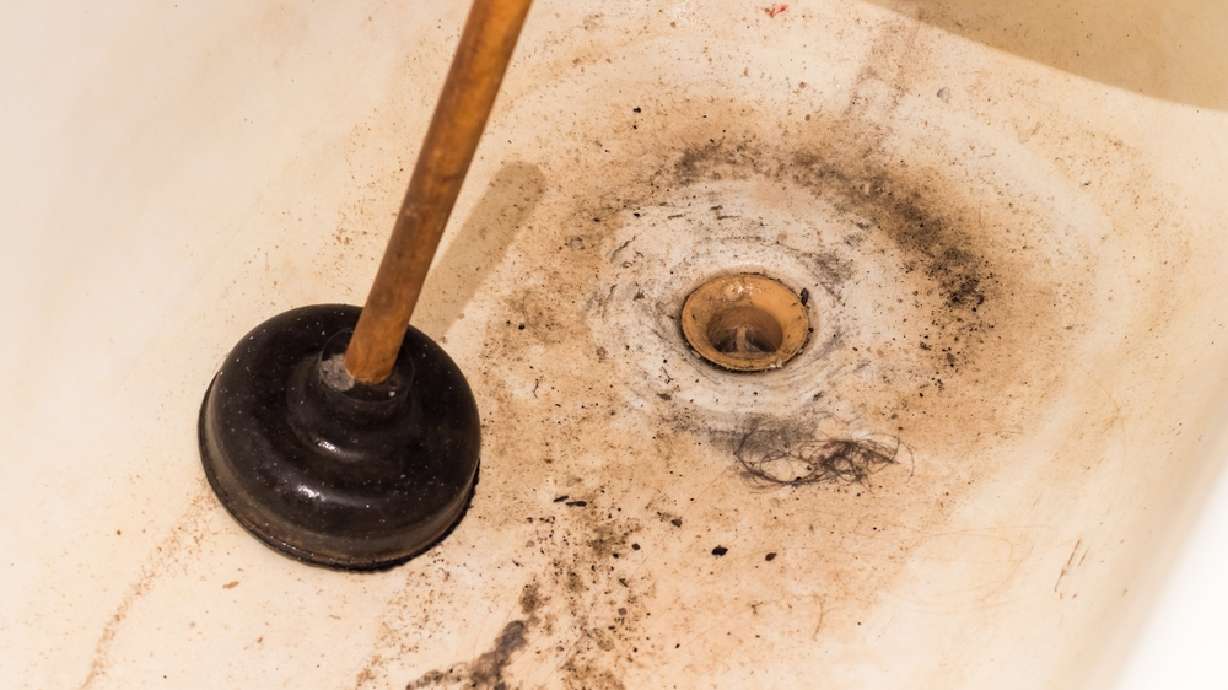 7 tips to prevent your plumbing from crapping out on you