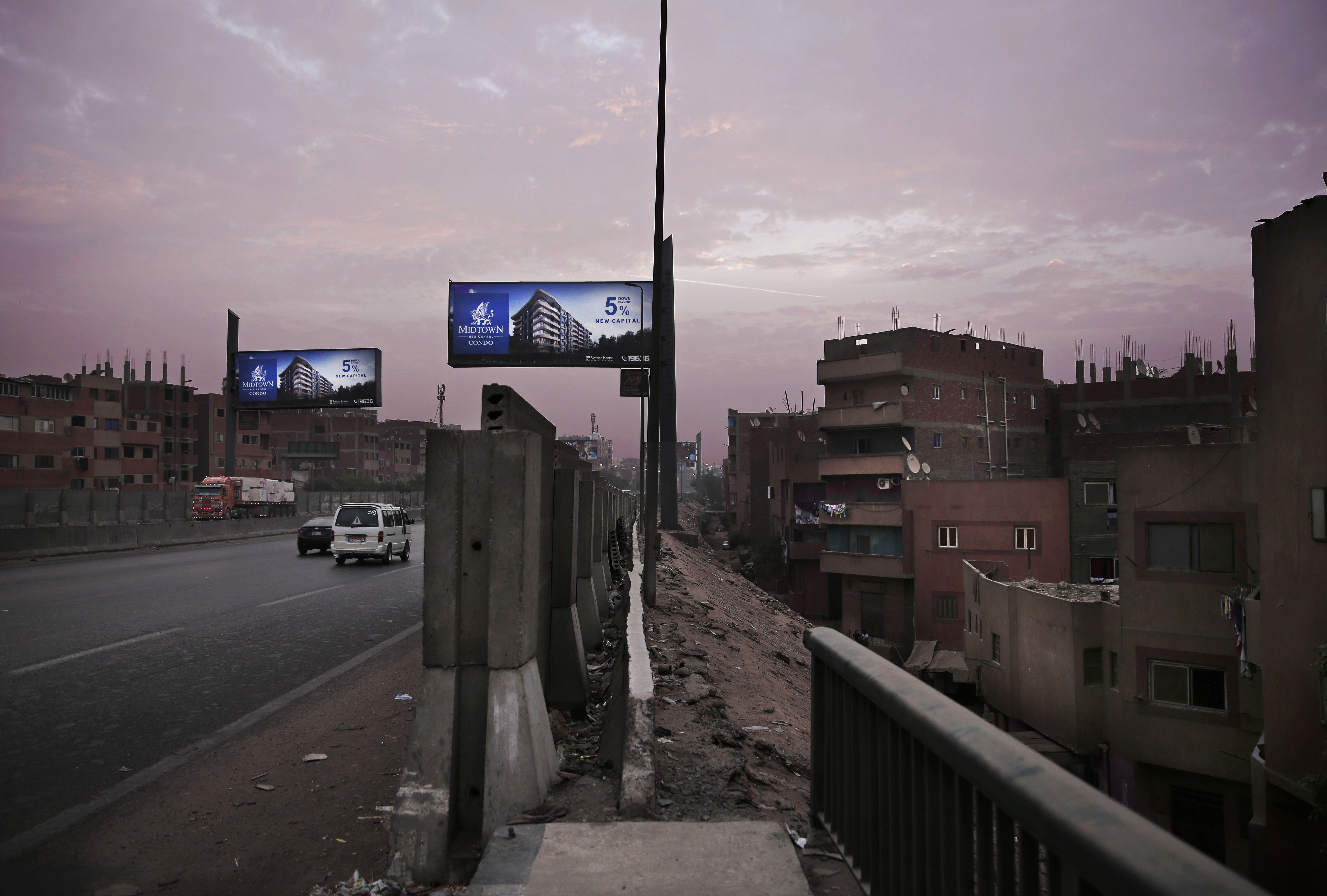 With new Egypt capital being built, what becomes of Cairo?