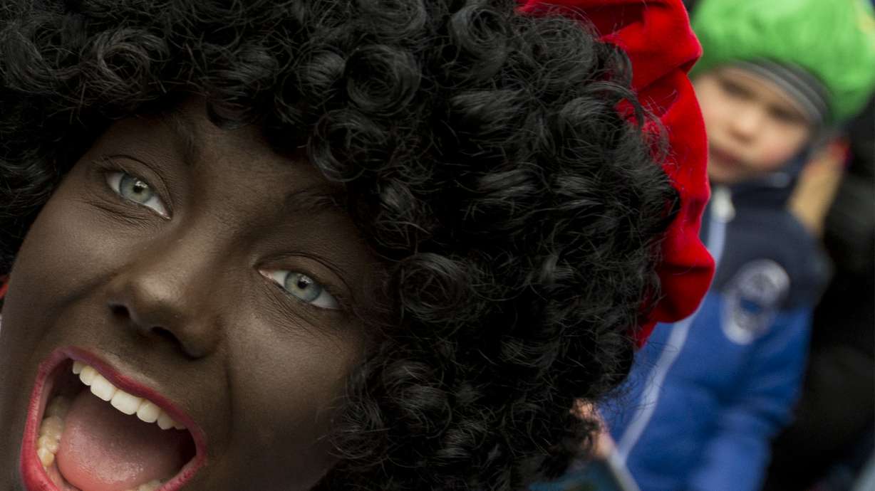 Protests to greet Dutch Santa and his black-faced sidekick