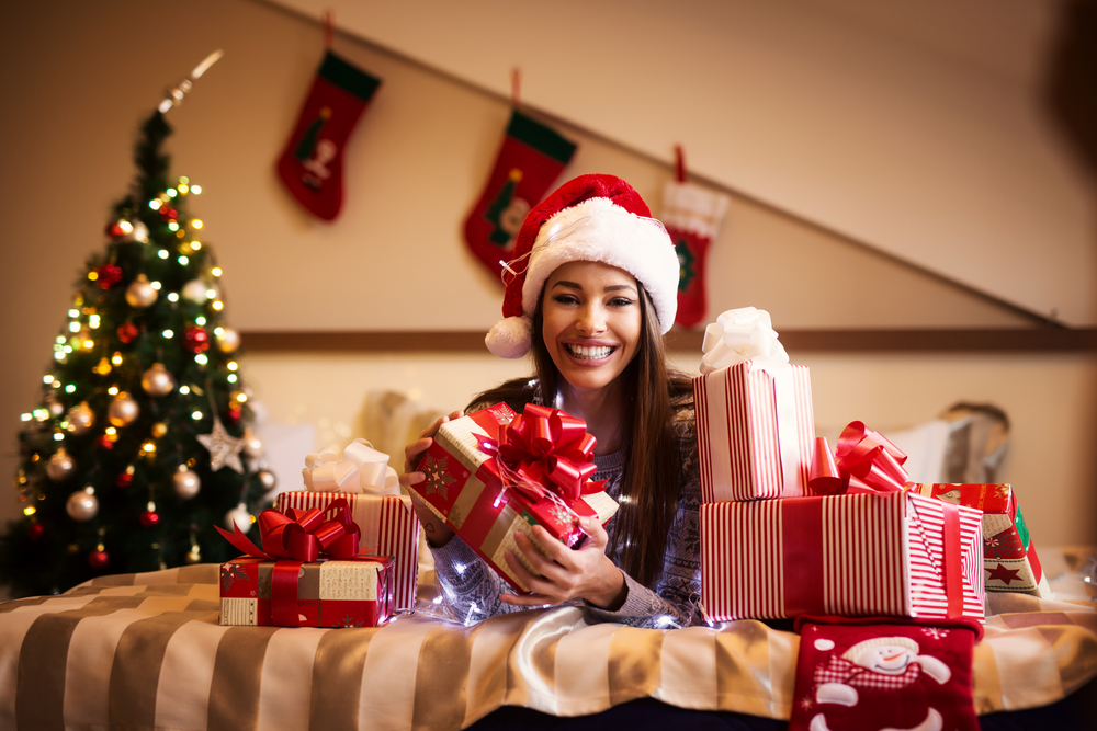 Giving these 7 gifts will make you the favorite