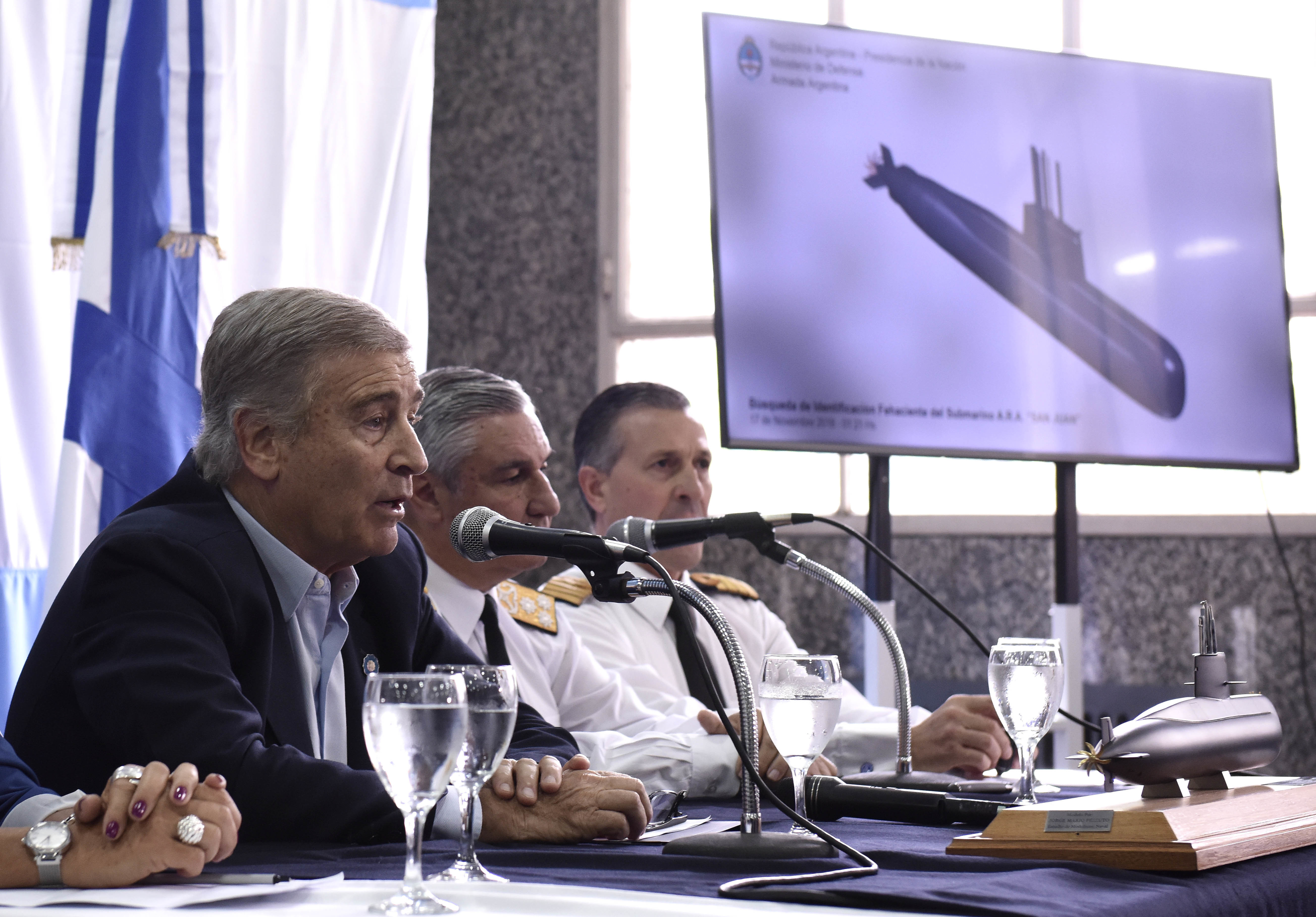 Argentina minister says country without means to rescue sub