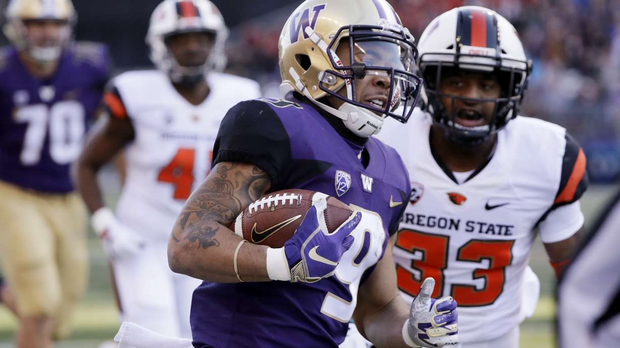 No. 17 Washington builds big lead, beats Oregon State 42-23