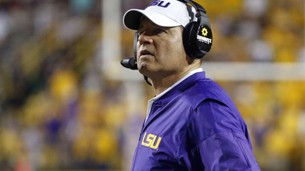 Hat is back: Miles signs 5-year contract to coach Kansas